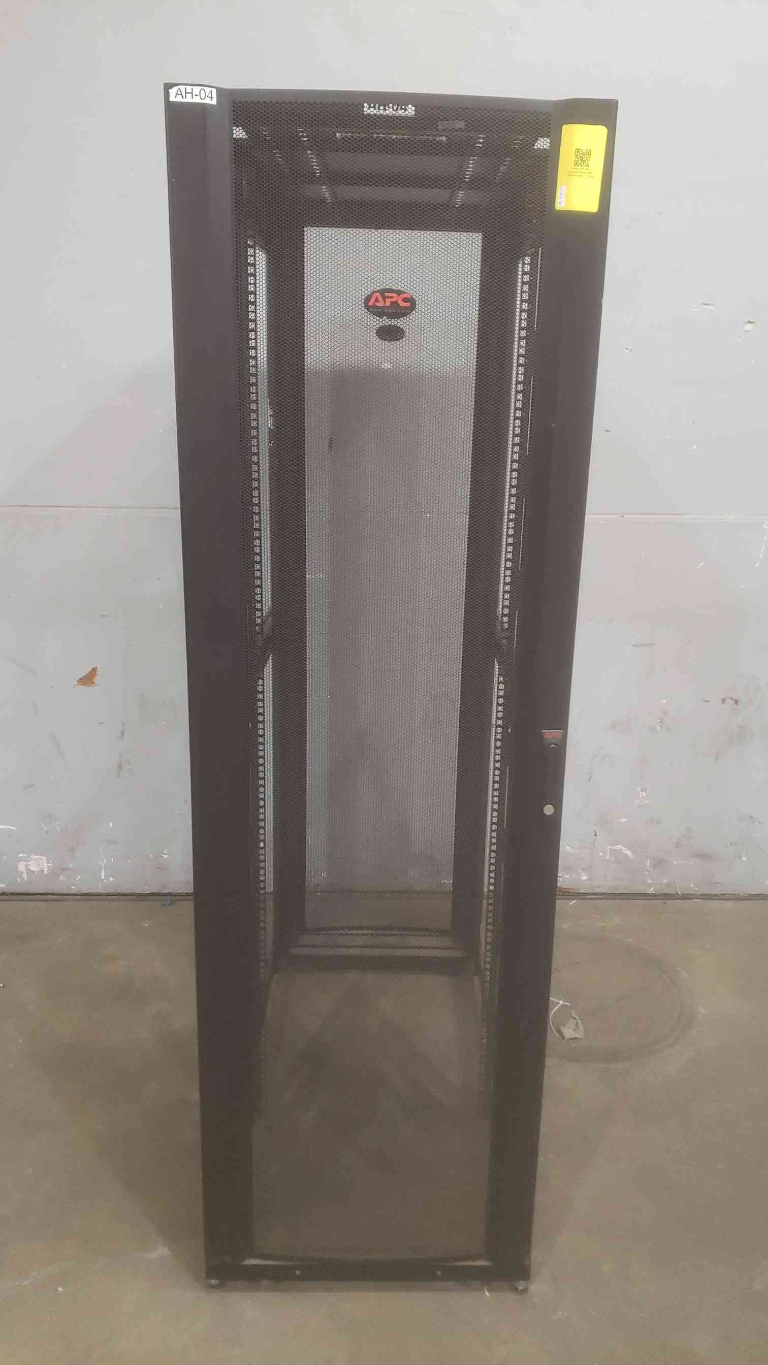 APC 42U Sever Rack AR3000 Doors Only No Sides (SKU: 110766) – Quantum ...