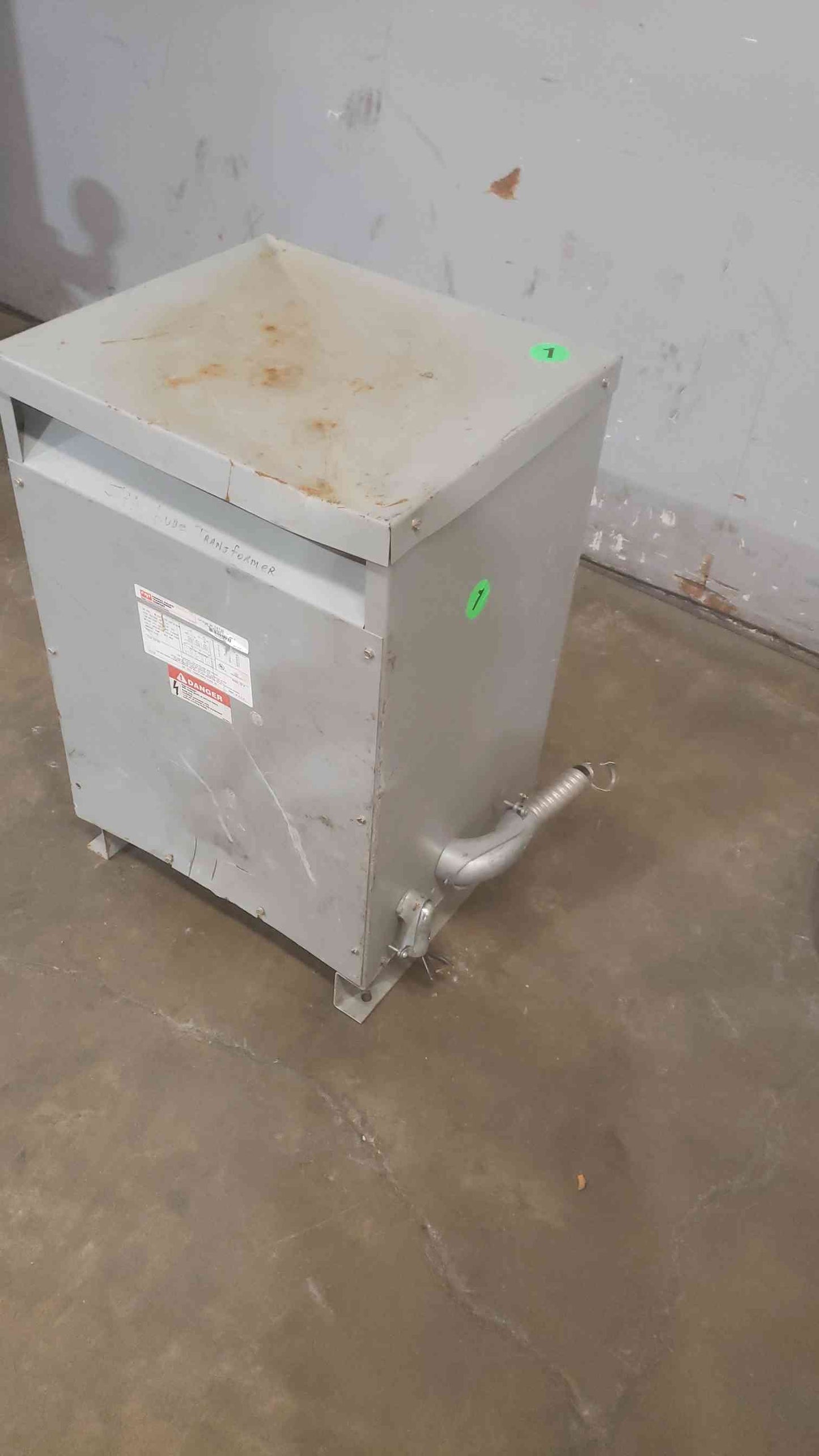 30KVA Federal Pacific Transformer T4T30 480 208/120