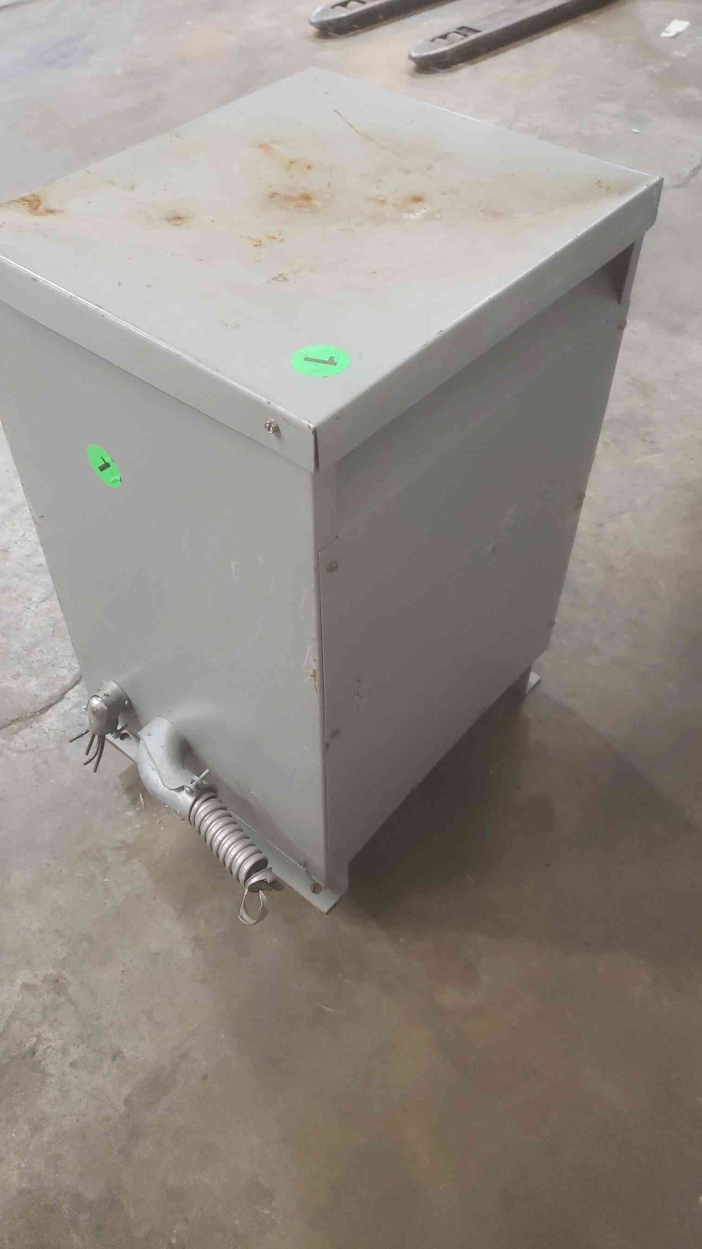 30KVA Federal Pacific Transformer T4T30 480 208/120