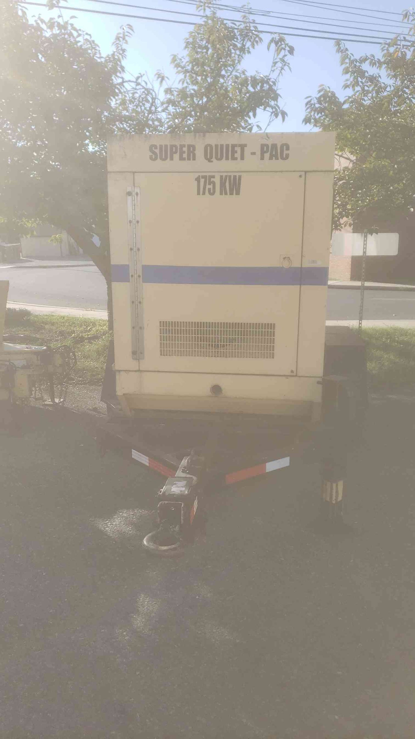 175KW Coleman SuperQuiet Diesel Towable Generator 2643 Hrs Trailer John Deere 6081 Multi Voltage Selector