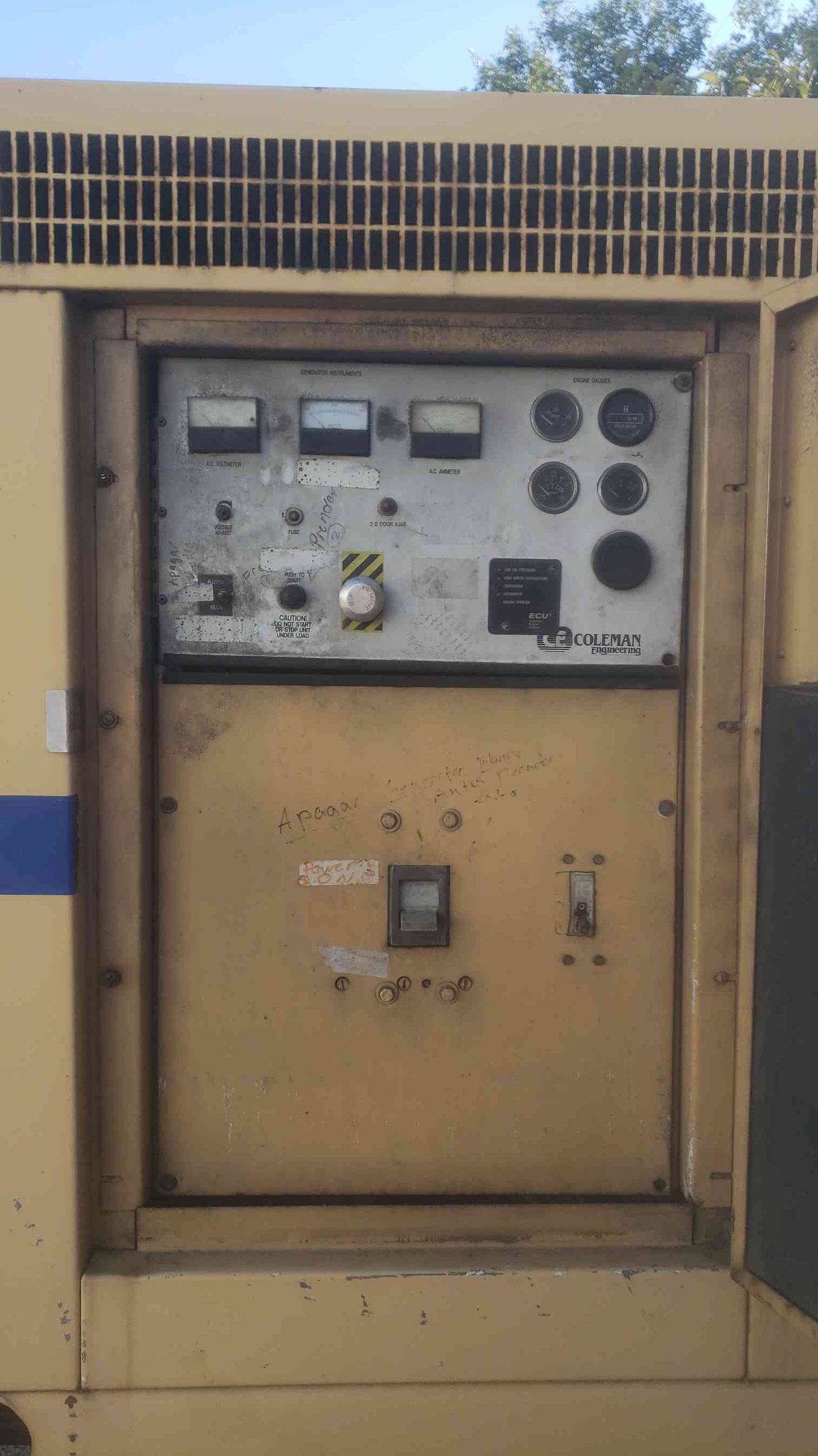 175KW Coleman SuperQuiet Diesel Towable Generator 2643 Hrs Trailer John Deere 6081 Multi Voltage Selector