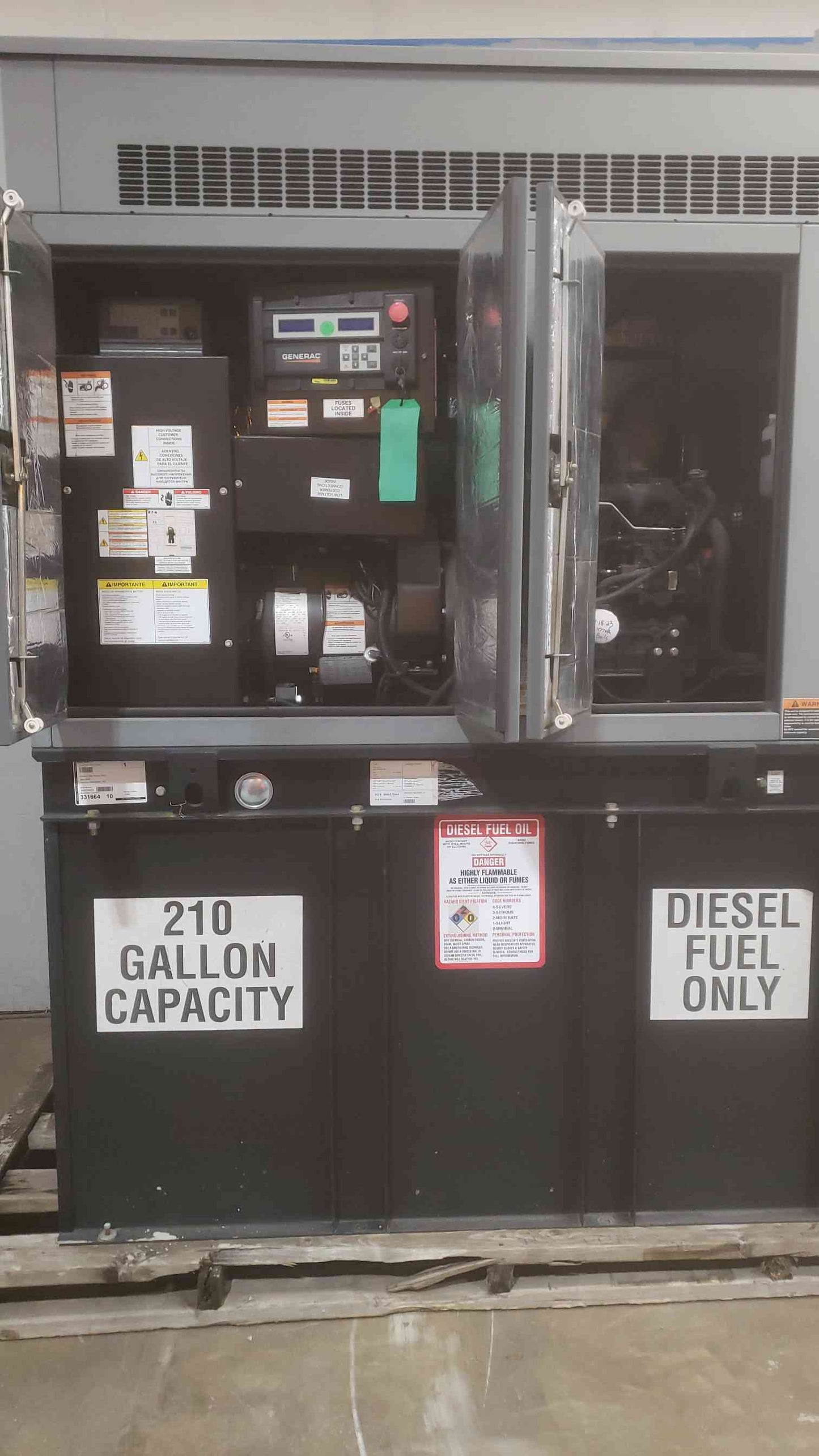 30KW Generac 120/240V 125A 1PH Cummins 2.4L Diesel Generator SD30 499.2Hrs TESTED (SKU: 111002)