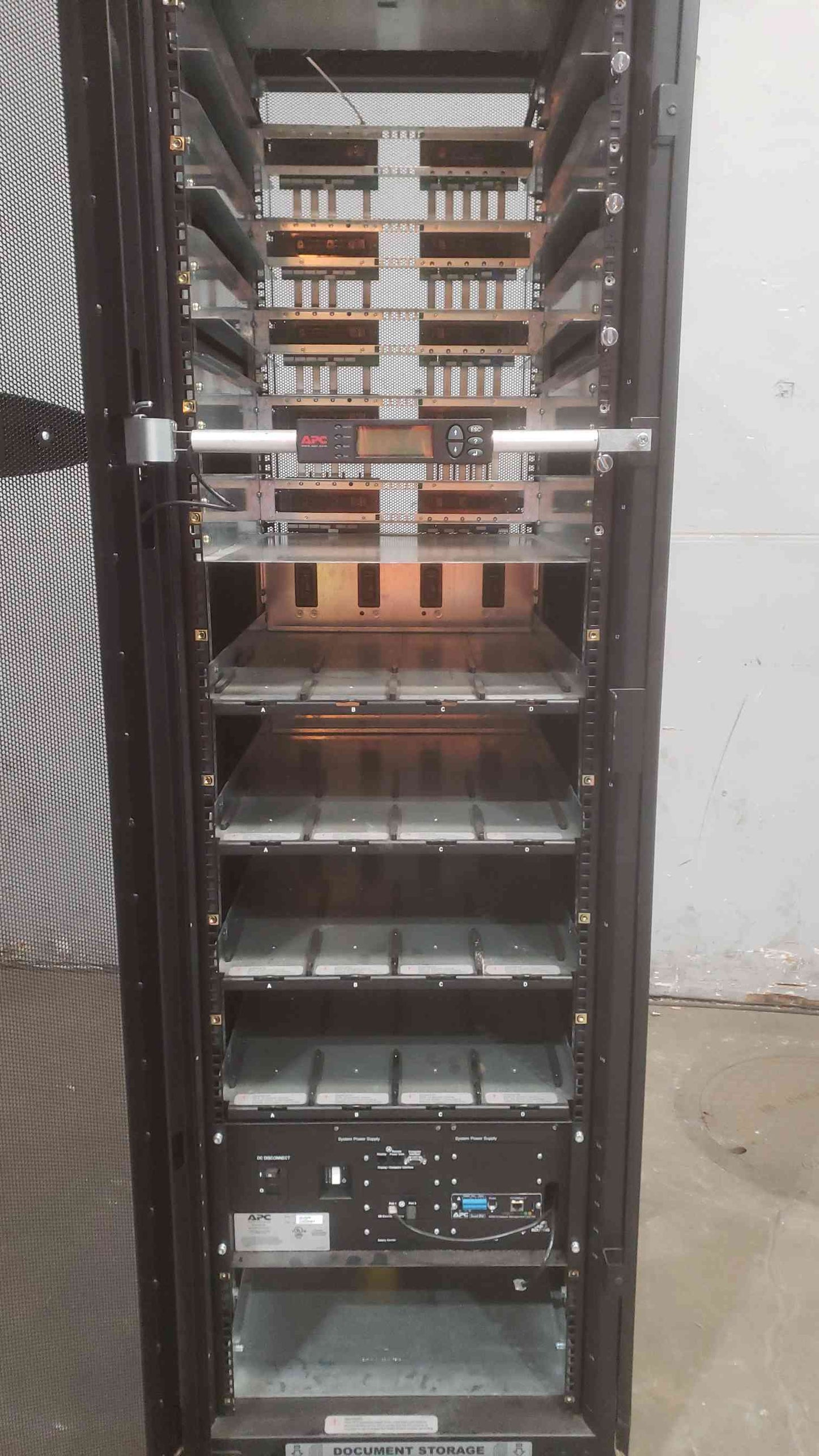 APC Symmetra PX 40KW UPS Empty Frame 208V 3PH 136A 60Hz SYCF40KF