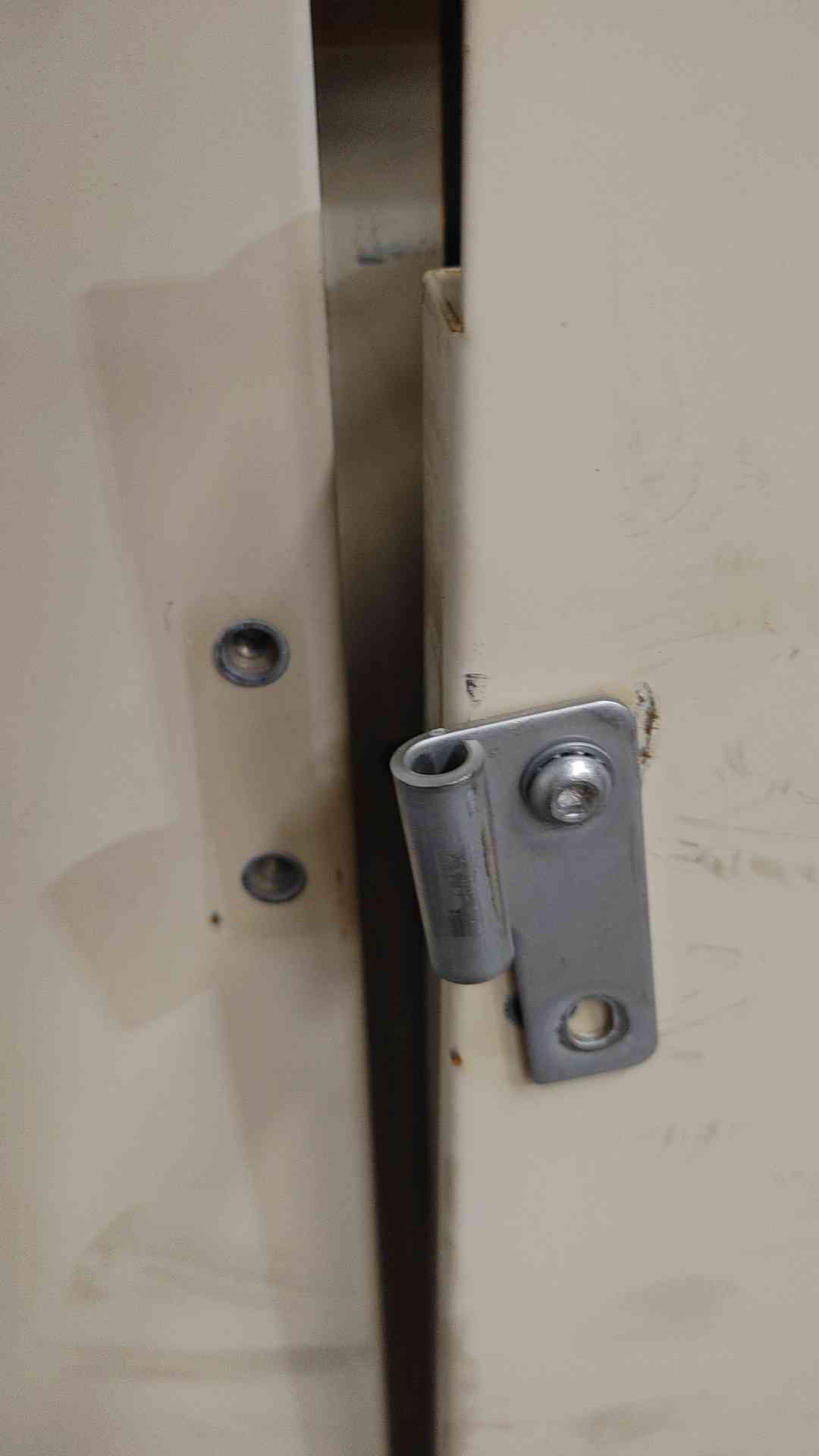 AS IS 35KW Generac 120/240V 291.6/145.8A 99A02695-S Nat Gas LP Generator 1PH '99 664 Hrs. (SKU: 111130)