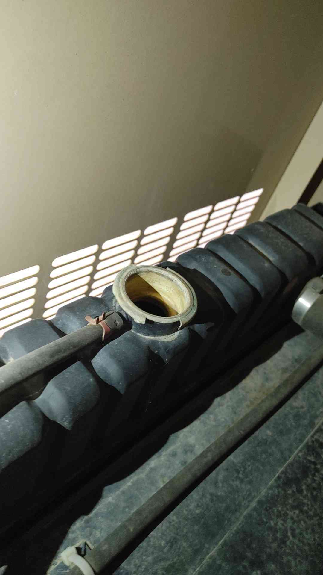 AS IS 35KW Generac 120/240V 291.6/145.8A 99A02695-S Nat Gas LP Generator 1PH '99 664 Hrs. (SKU: 111130)