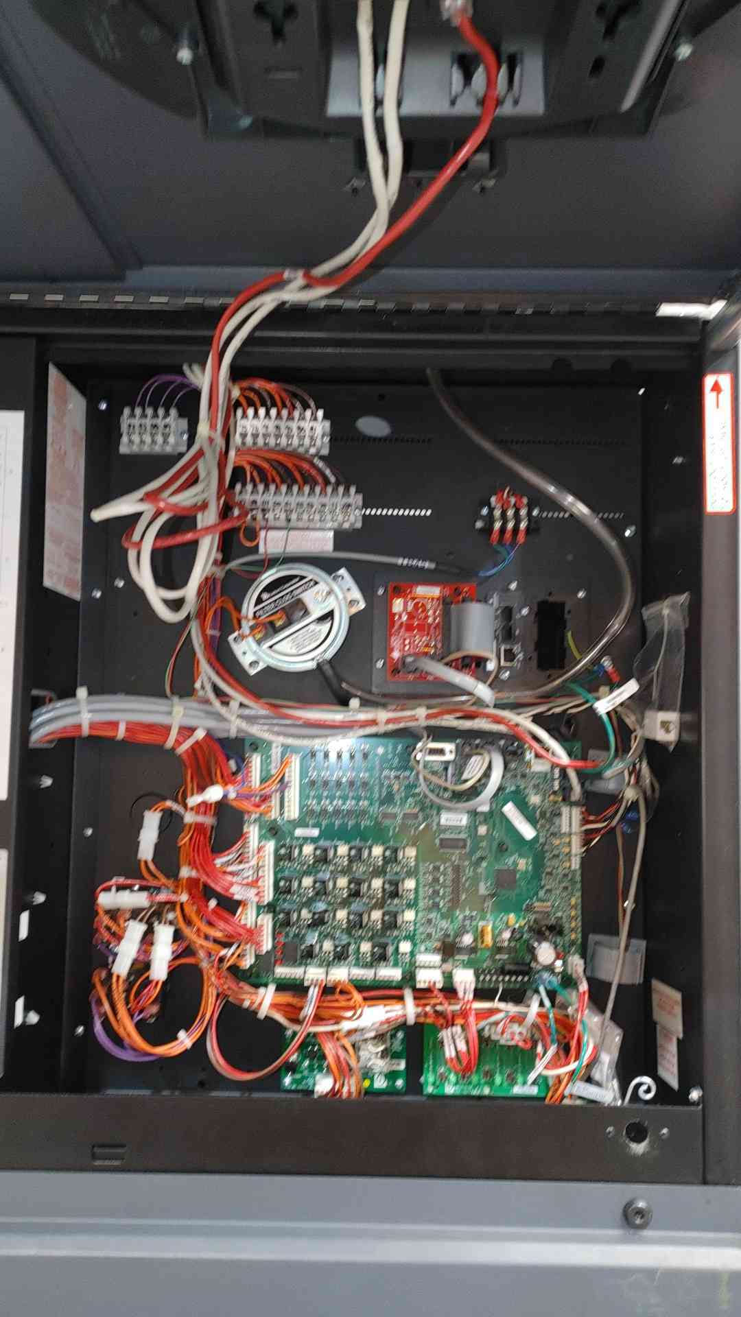 Liebert 20 Ton 460V 3PH 60Hz '15 CRAC DS070A DA1EI138D Air Cooled Downflow (SKU: 111238)