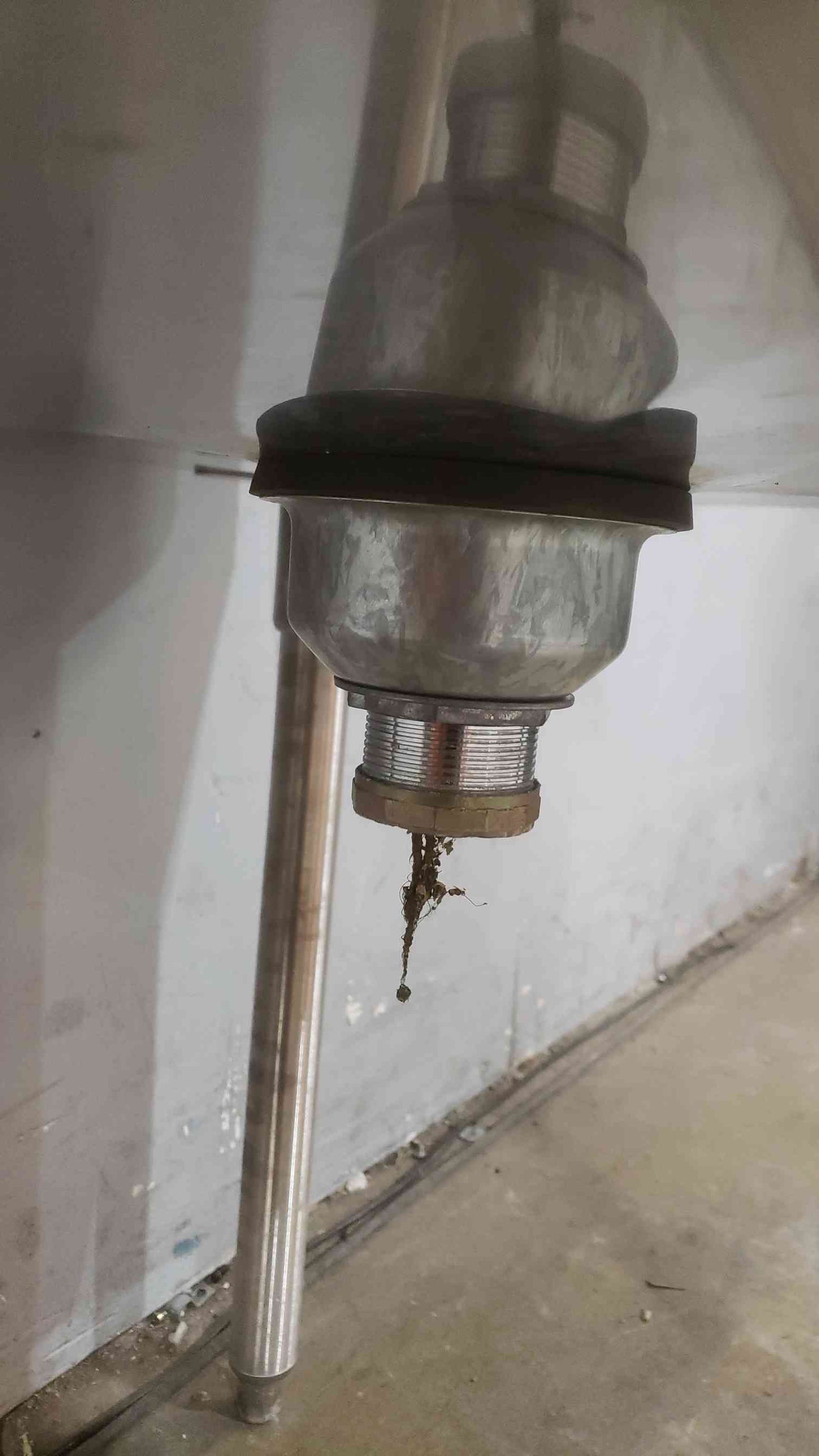 Weldbilt Stainless Steel Sink (SKU: 111247)