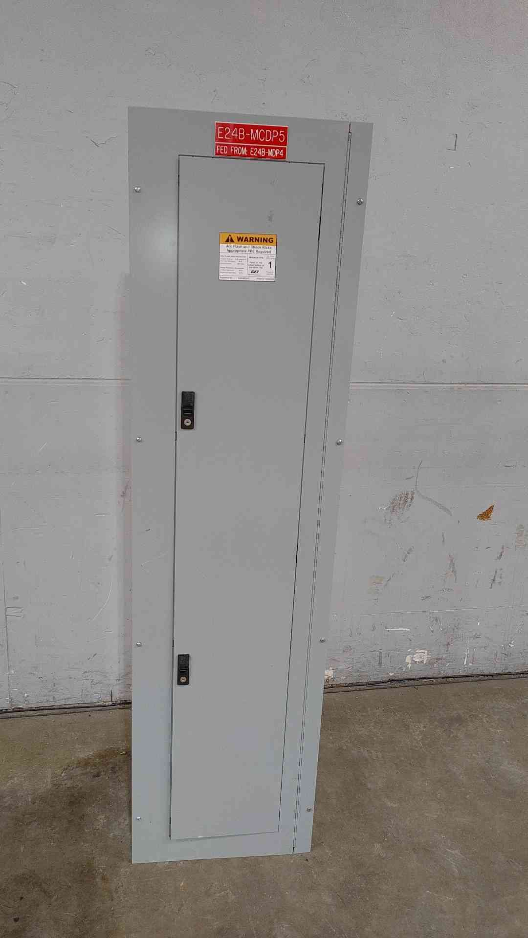 GE A-Series II PANELBOARD 400A 480V 3PH 3W Main & 7 Distribution