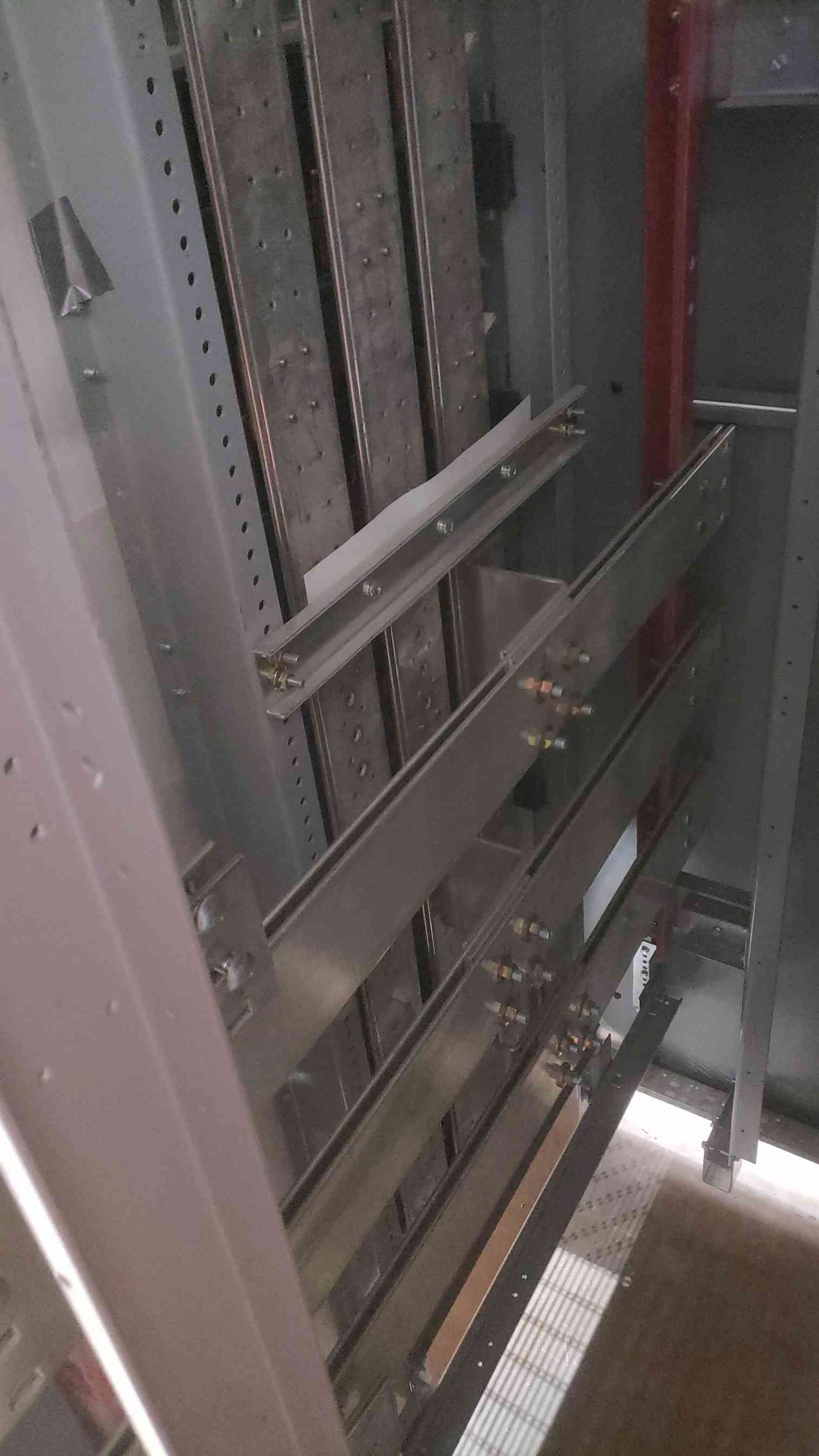 2000A Cutler-Hammer POW-R-LINE C 480Y/277V SWITCHBOARD w/ 8x NDC100K Breakers 2 Sections (SKU: 111270)