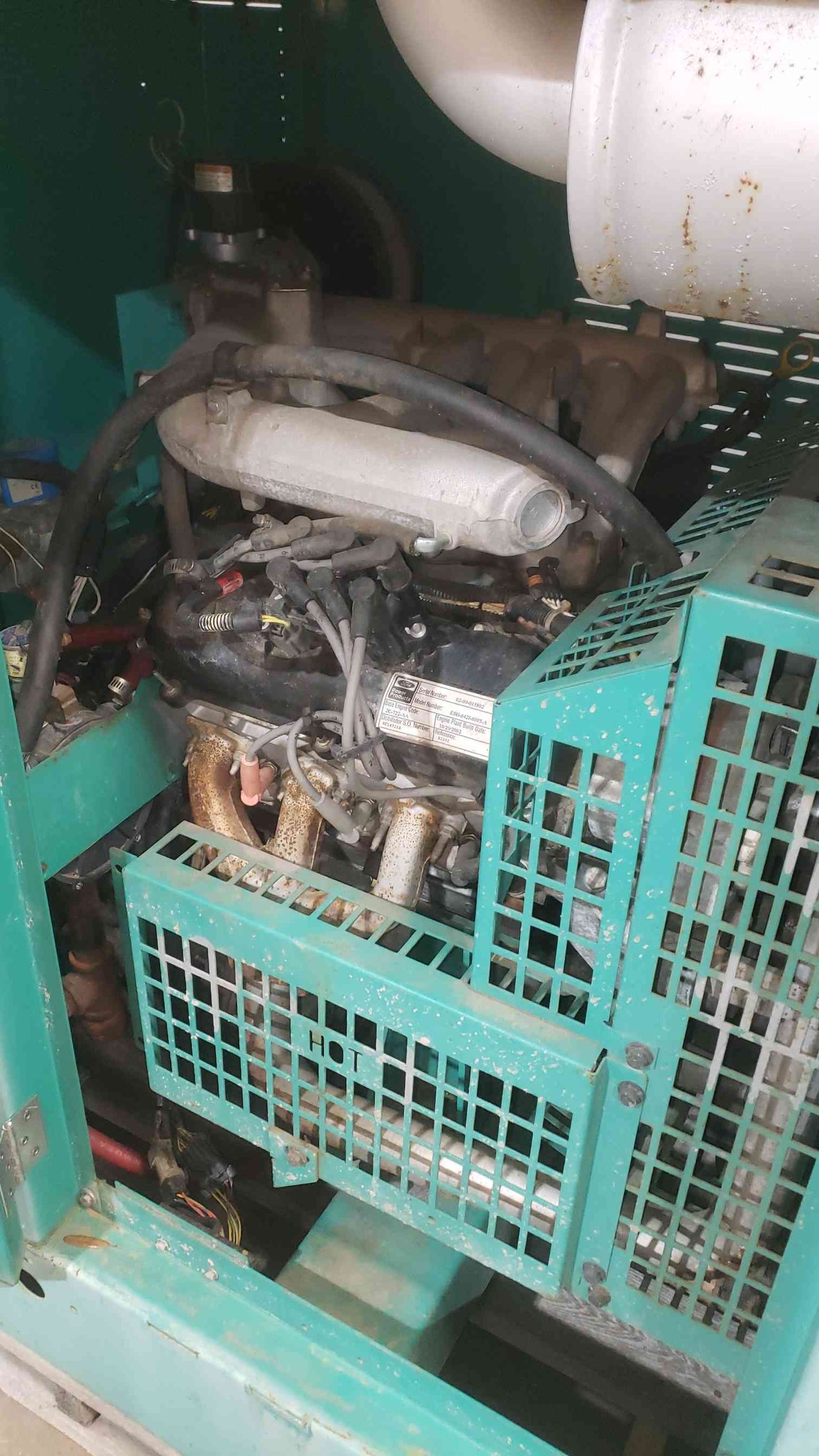 AS IS 35KW Cummins 35GGFD-3293 120/240 145.8/105.2A Multi-Phase NG/LP 879.5 Hrs. (SKU: 111326)