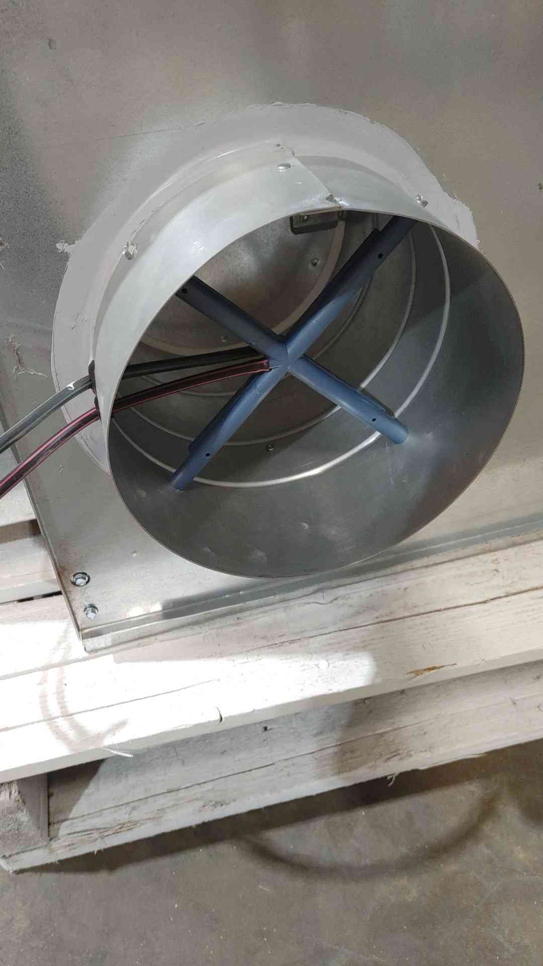 Titus Heating Fan Unit DTQP 480V Multi-Phase 1/2HP (SKU: 111343)