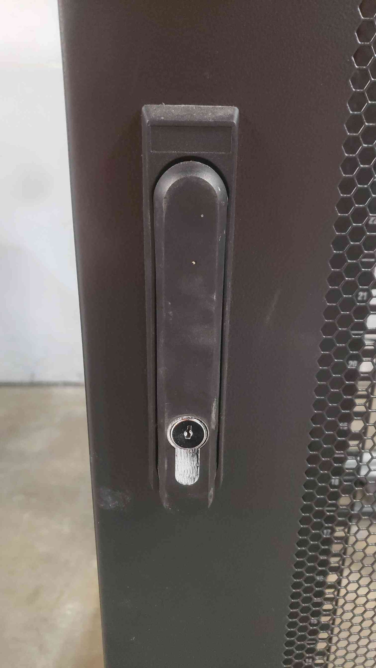 Emerson 42U Server Rack Doors No Sides Wide Type (SKU: 111348)