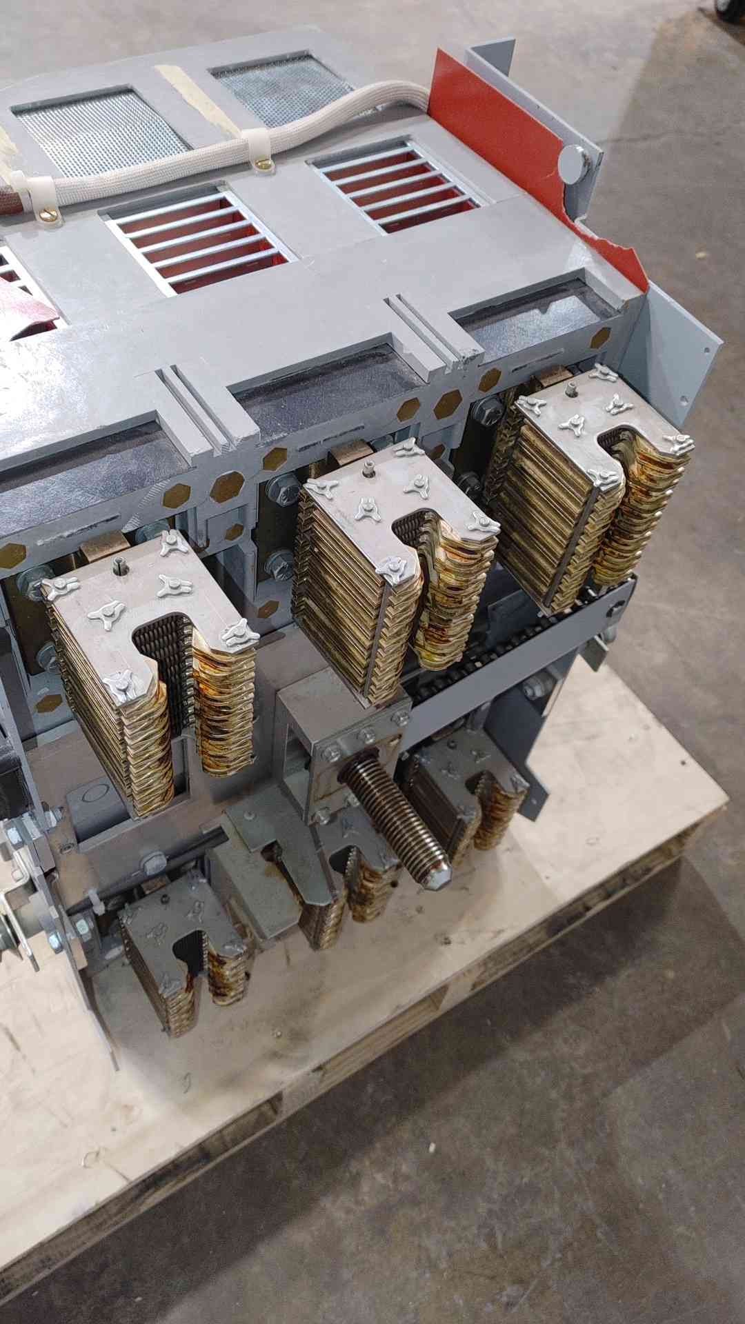 GE PowerBreak 3000A 3 Pole Breaker TC3030SSE1C (SKU: 111362)