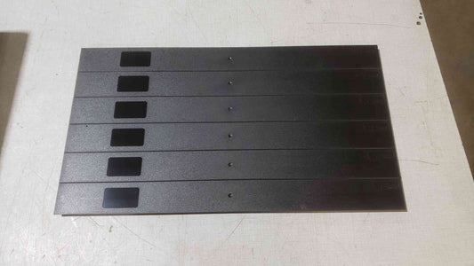 NEW Box Of 10 EziBlank 6 Slot Server Rack Blanks BKPNL01 (SKU: 111417)