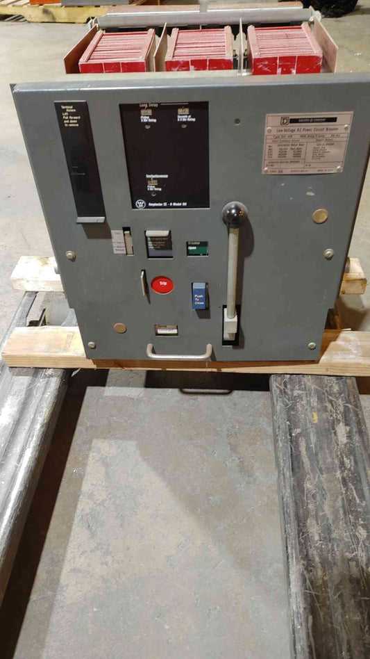 SQUARE D 1600A Frame 60Hz LV AC Power Circuit Breaker DS-416 (SKU: 111418)