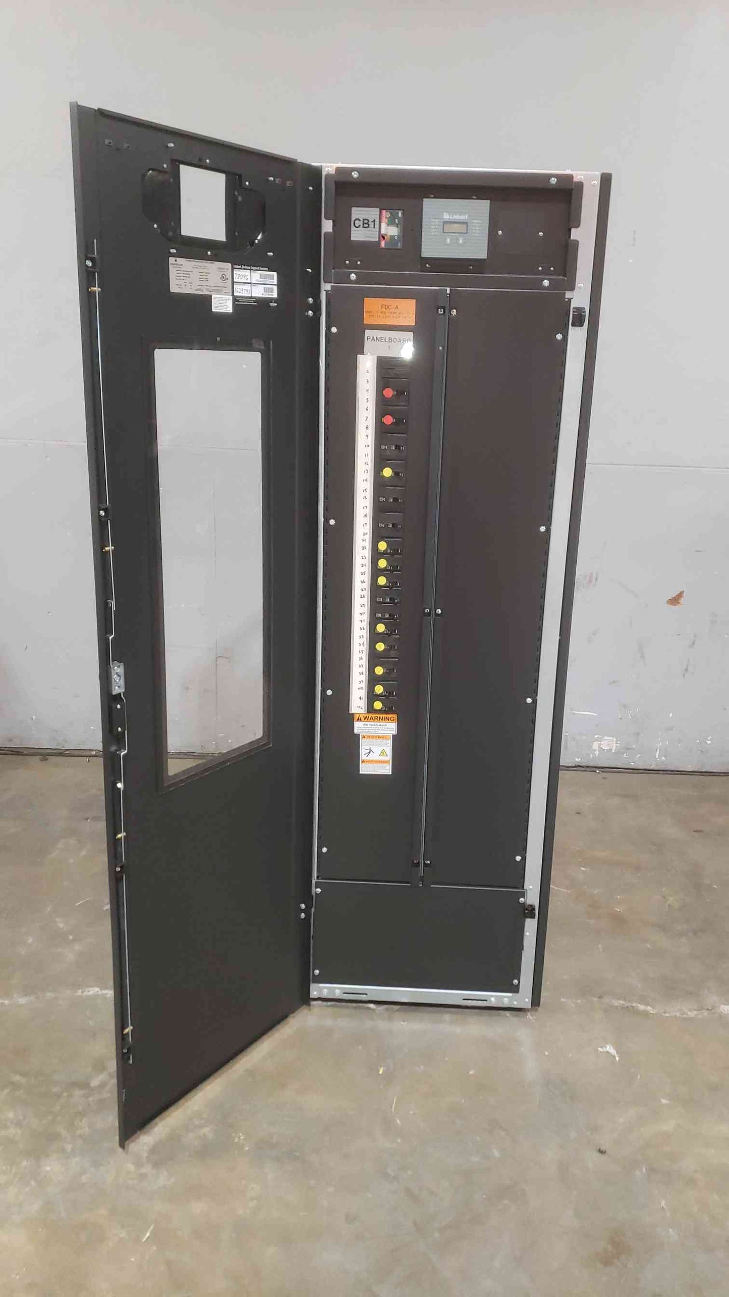 Vertiv 360V 208Y/120 Multi-Phase Distribution Cabinet FDC4426SB71A040 RPP