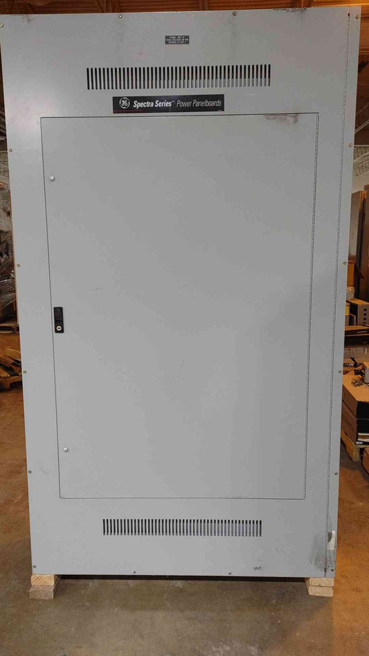 GE 208/120V 400A 3PH 4W Spectra Series Power Panelboard 12 Breakers (SKU: 111481)