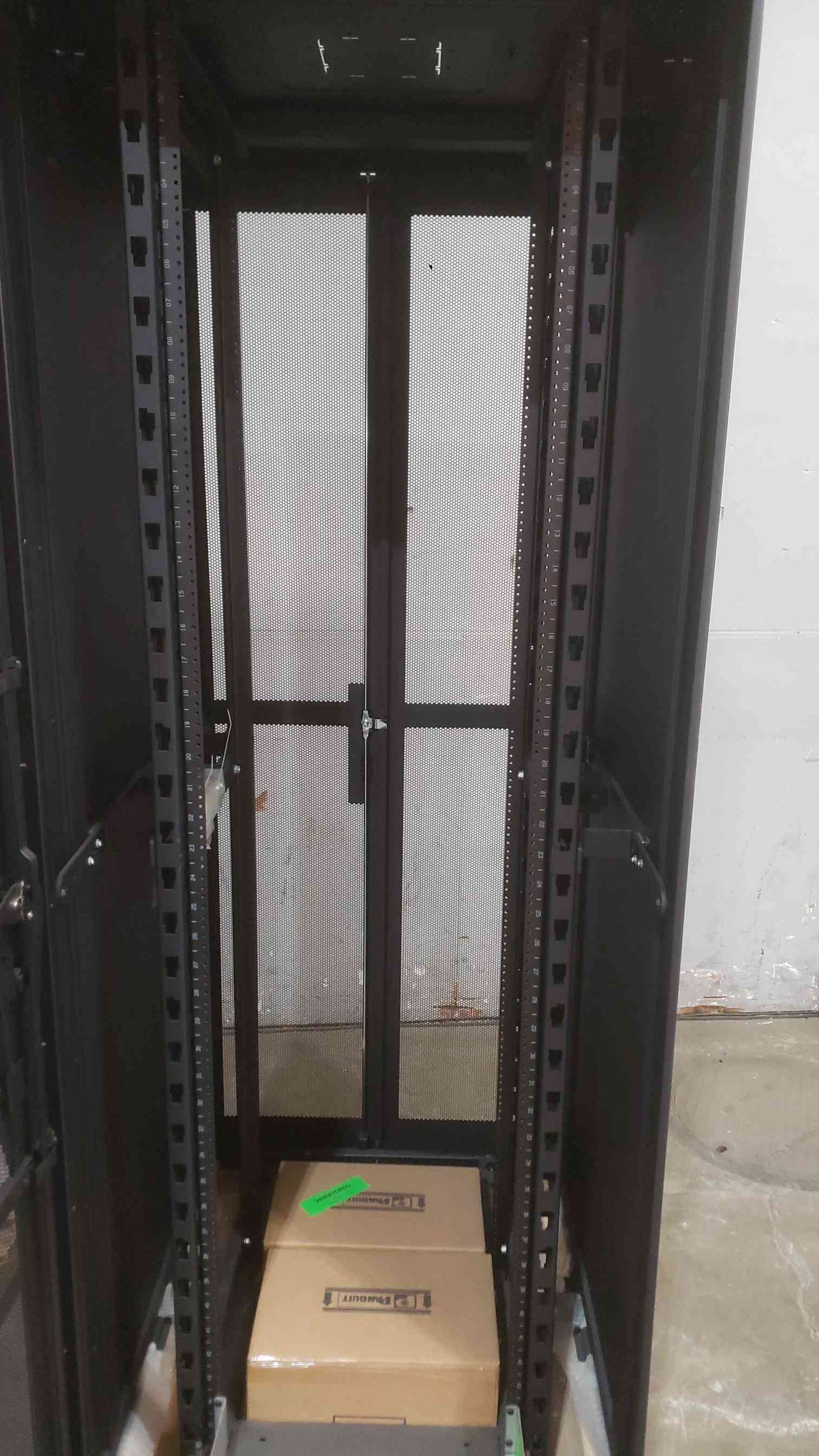NEW Panduit 45U Fully Enclosed Server Rack CN1 (SKU: 111499)