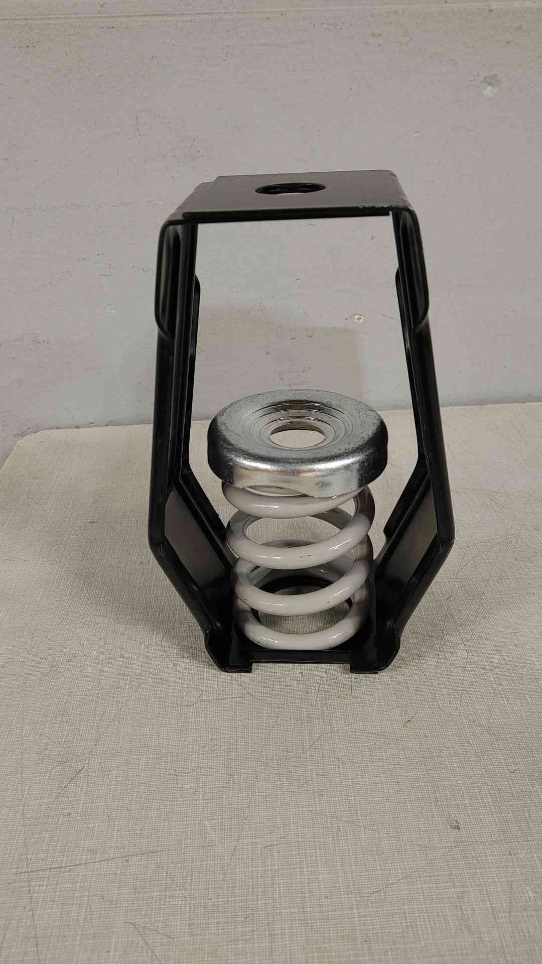 New Spring Hanging Isolator,(Box of 4) Product # 451726(SKU: 111539)