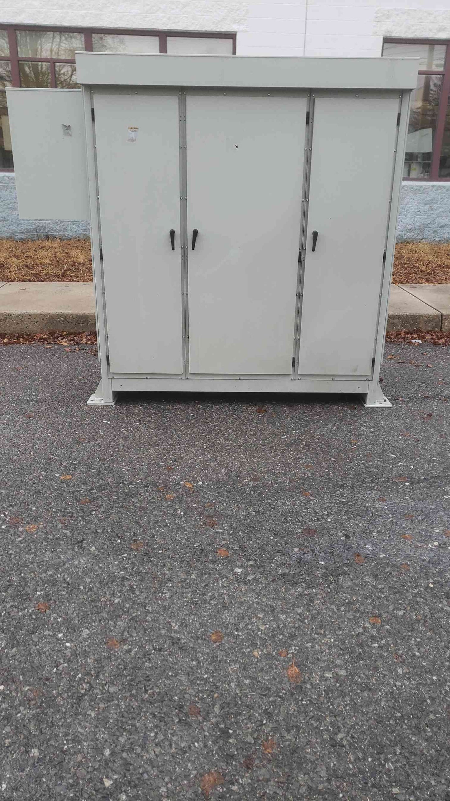 Powersmiths 500KVA 480v x 240/120v Crypto Outdoor Substation Transformer ESW-500-E20H-480-415_10-1PH-480-240-MON-WEB-IR (SKU: 111663)