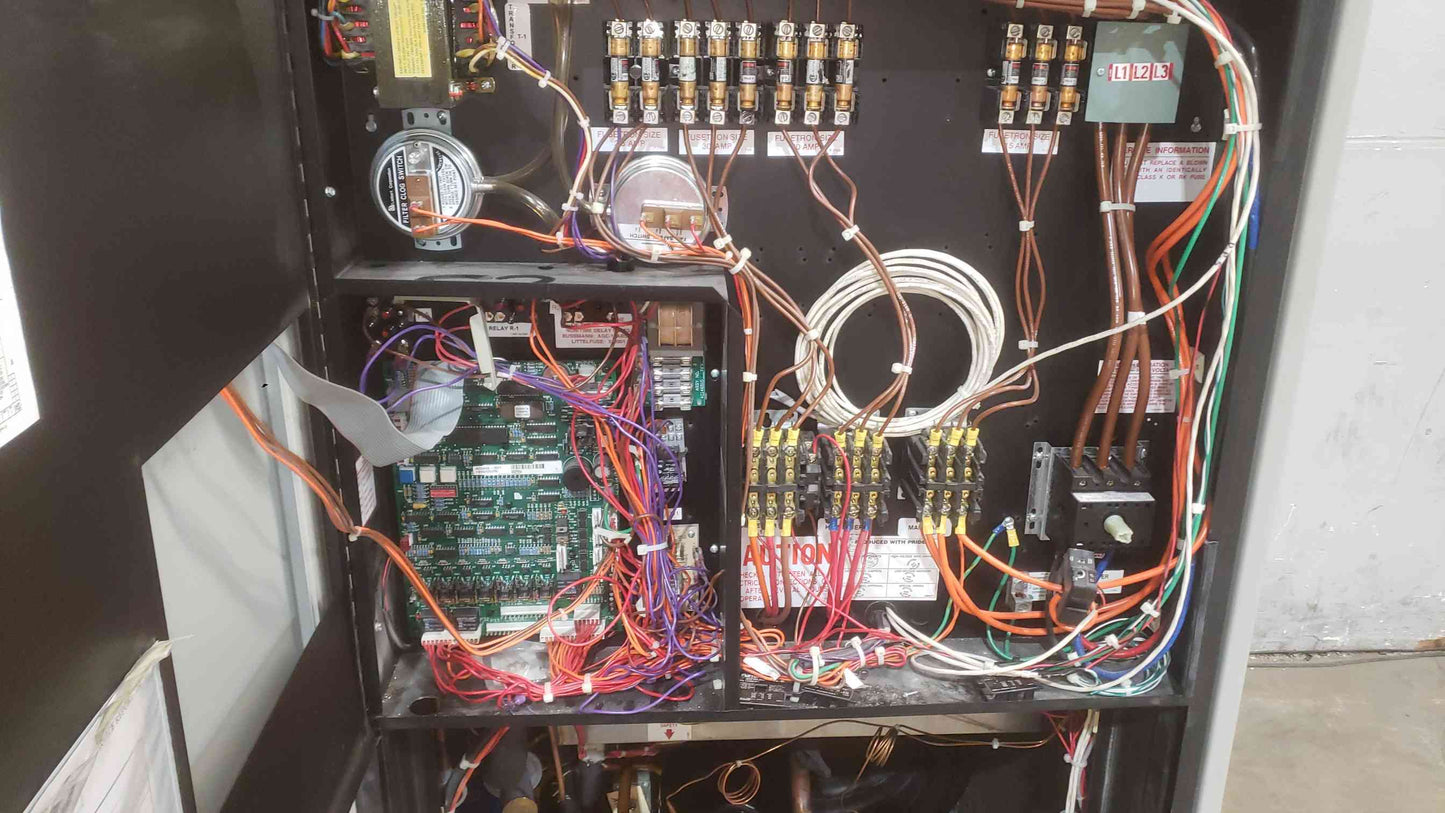 Liebert Challenger 3000 208V 3PH 5 Tons Crac Unit BU071WG Upflow (SKU: 111796)