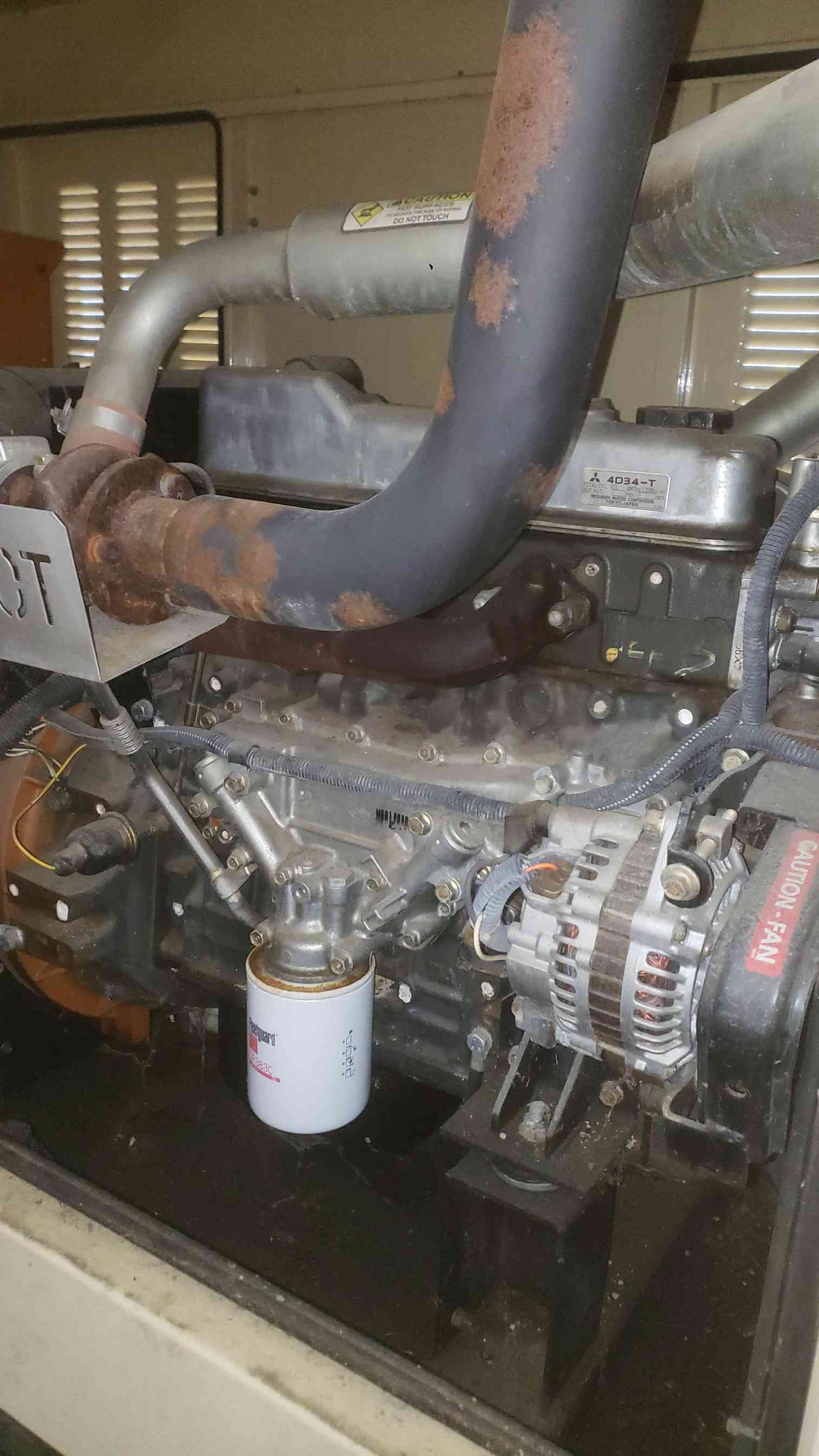 60KW Generac Diesel Generator 3PH 480/277 Enclosed w/ Low Profile Tank (SKU: 112145)