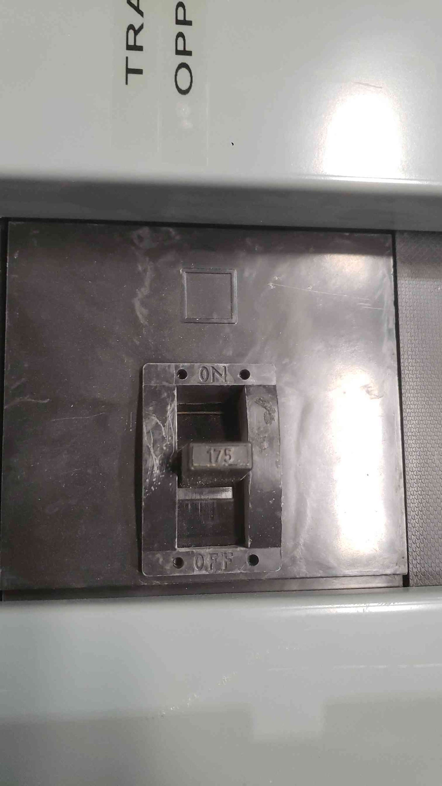 Square D 800A Series 4 I-Line Panelboard HCM 6892-8 480-600v Max V (SKU: 112154)