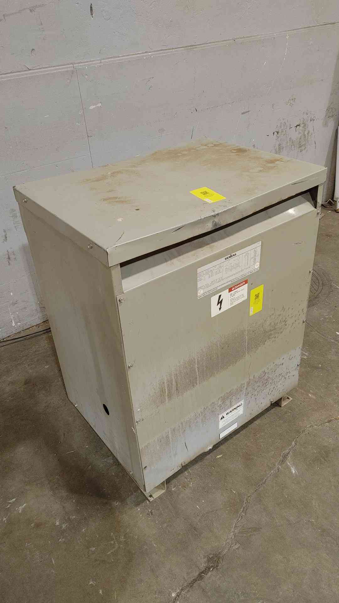 75KVA Siemens 480v x 208Y/120 3PH Transformer 3F3Y075-F (SKU: 112180)