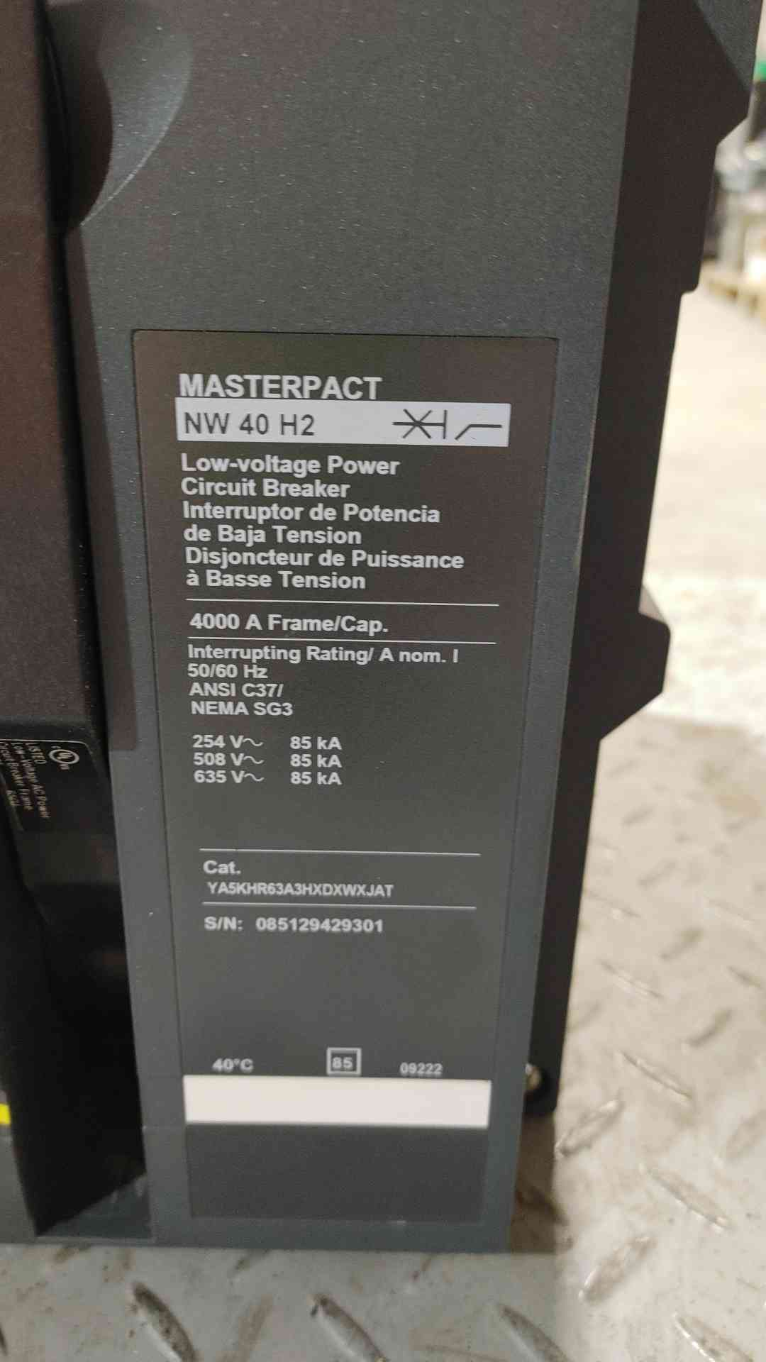 SQUARE D MasterPact 4000A 635V Low-voltage Circuit Breaker NW40H2 (SKU: 112189)