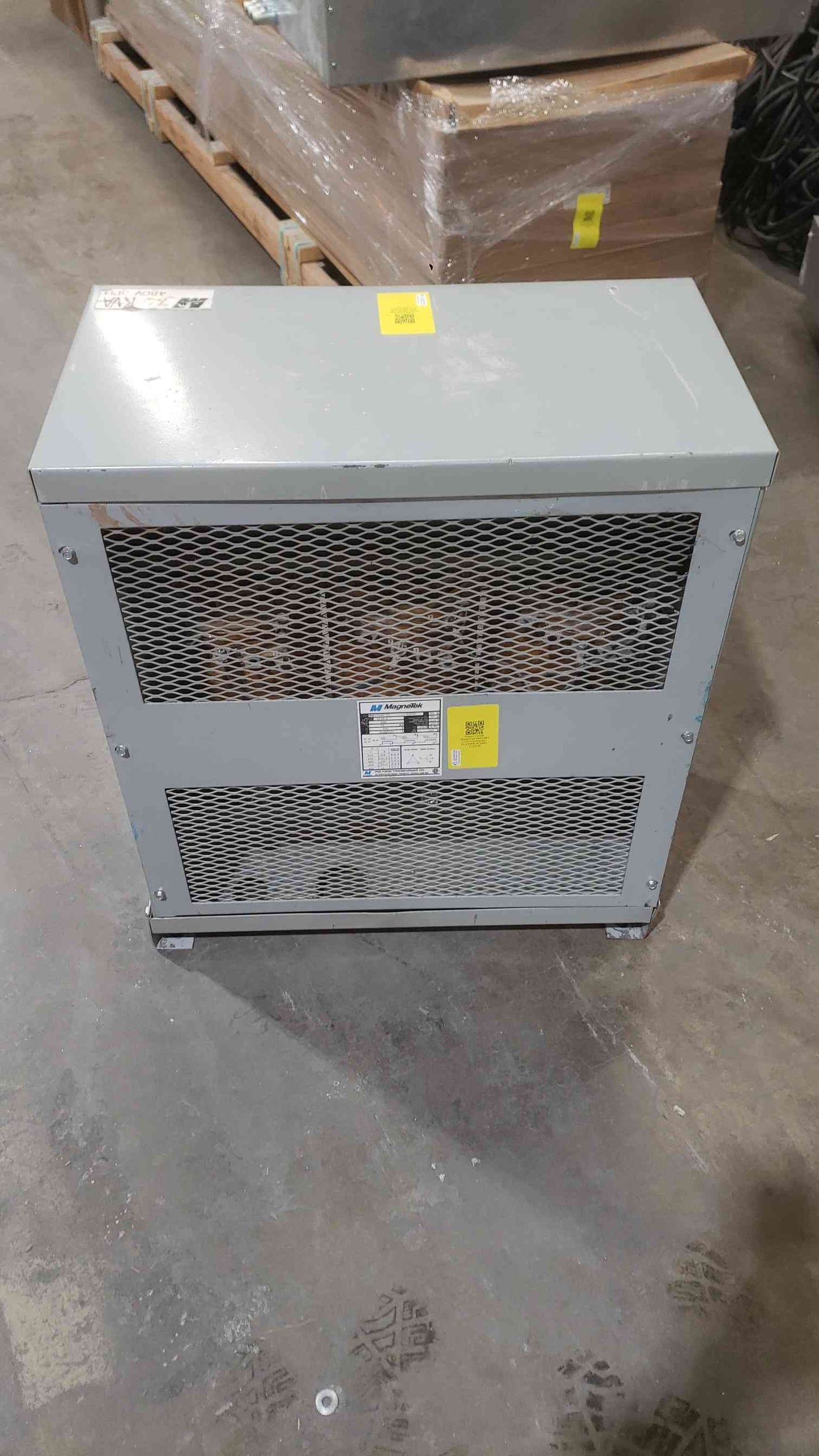 75KVA MagneTek 480v x 208Y/120v Transformer 5H3-75BR-3C (SKU: 112179)