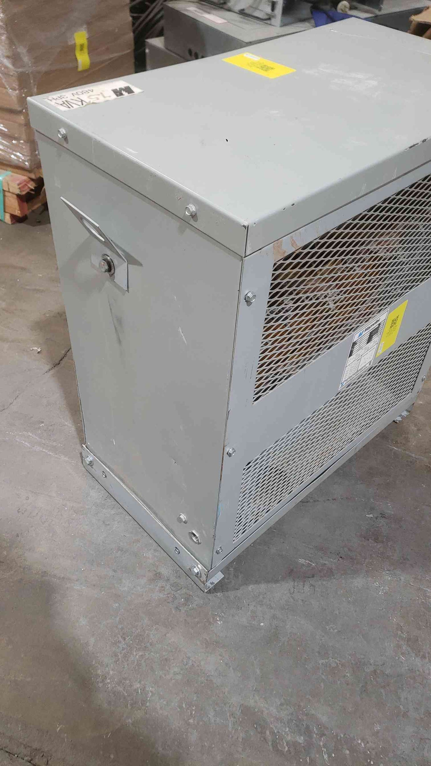 75KVA MagneTek 480v x 208Y/120v Transformer 5H3-75BR-3C (SKU: 112179)