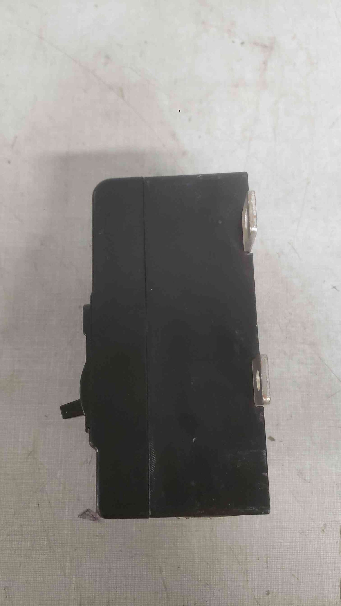 Siemens 150A 120/240V 60Hz 2 Pole Breaker EQ8693 (SKU: 112324)