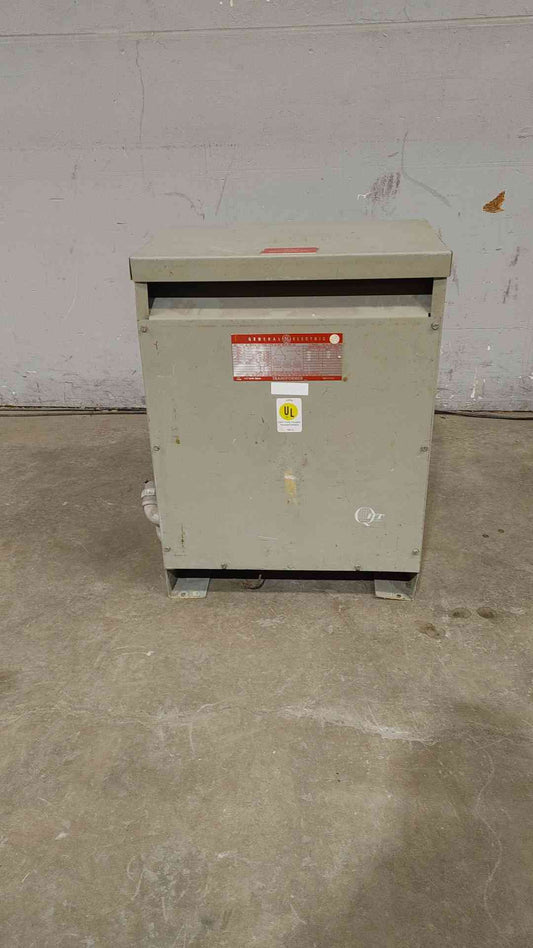 30KVA GE 480V x 208/120V 3PH Indoor/Outdoor Dry Type Transformer 9T23B3872(SKU:112342)