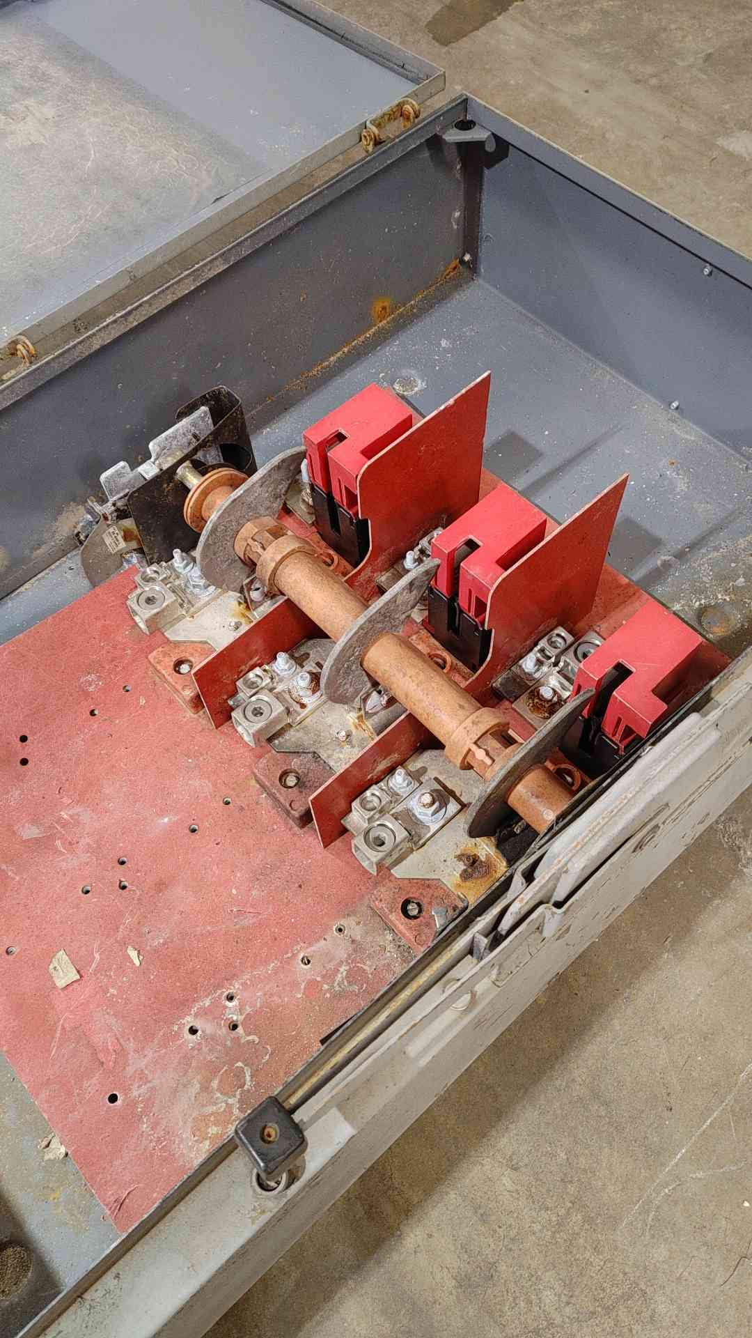 Square D 600V 400A 3PH Safety Switch HU365AWK(SKU: 112368)