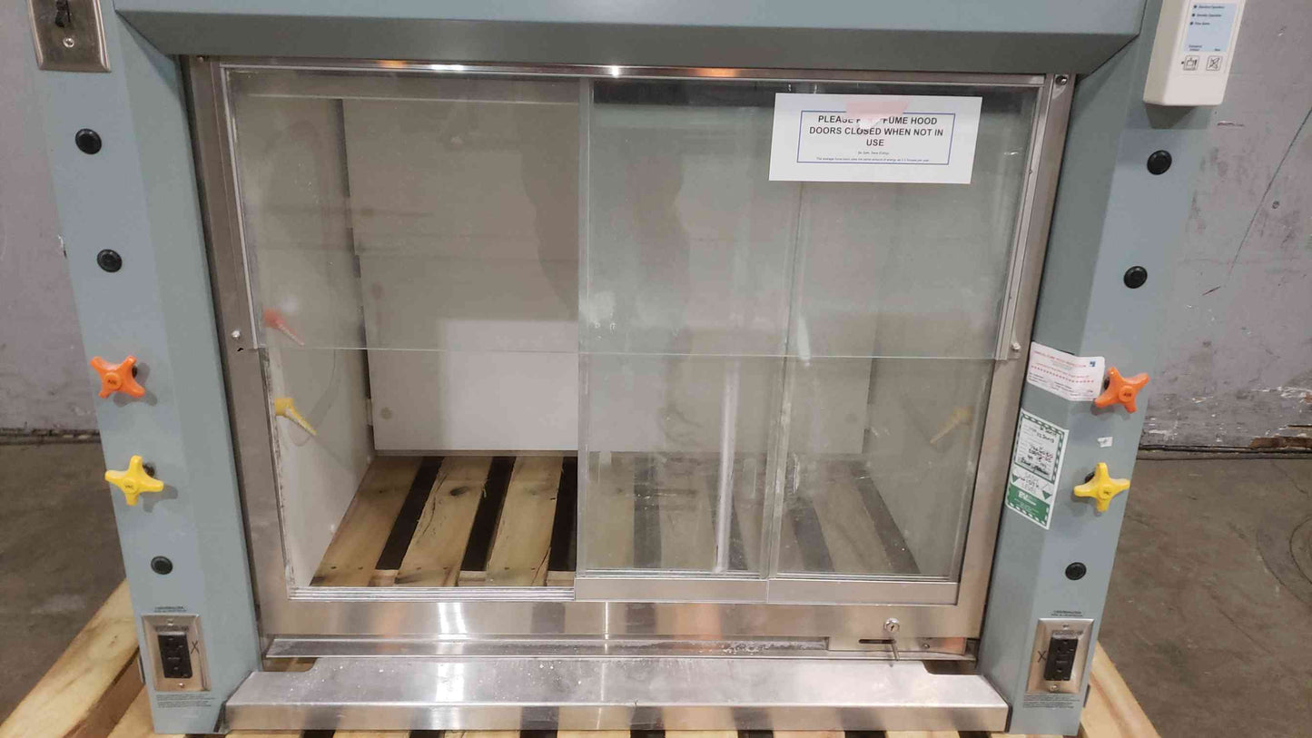 Mott 4' 120V 1PH Fume Hood 7226050 W/Base Laboratory Chemical Use (SKU: 112369)