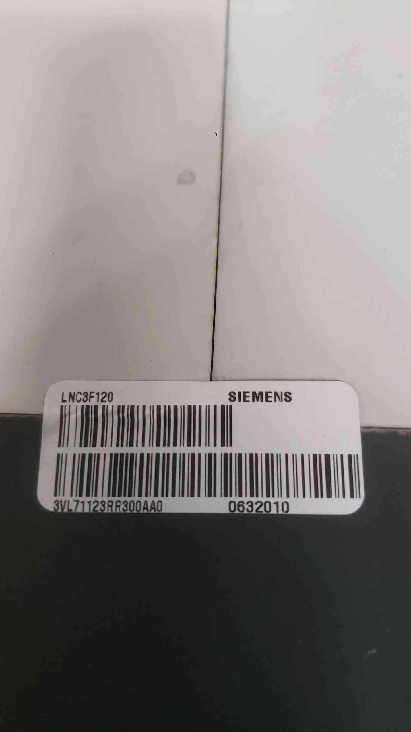 Siemens 1200A 600V 3 Pole Breaker LNX3N120MA4UCX5 (SKU: 112382)