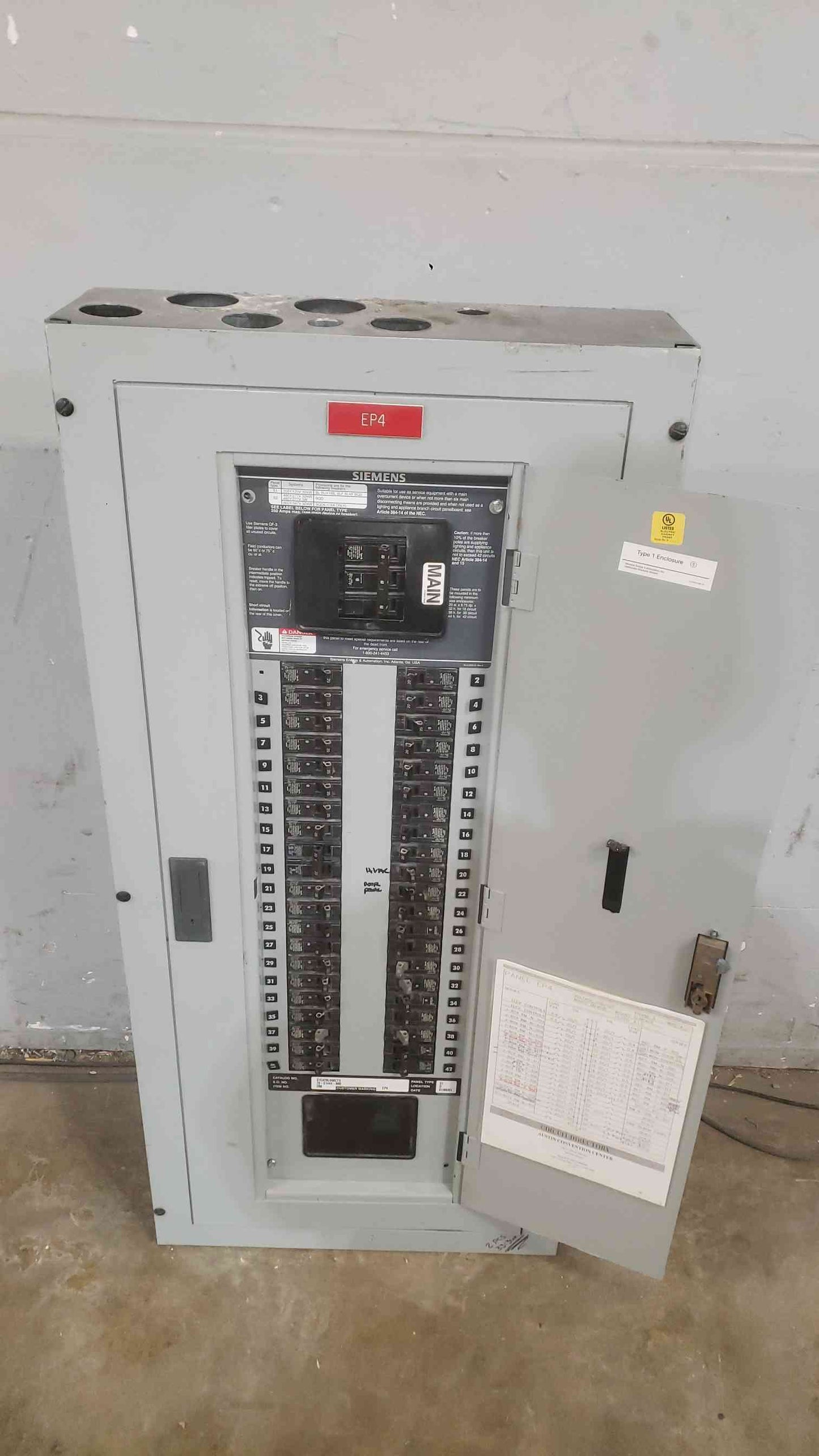 Siemens S1 Panelboard 60A Main 208Y/120V 3PH 4W 42-Cir COPPER BUS Loaded BL Type (SKU: 112387)