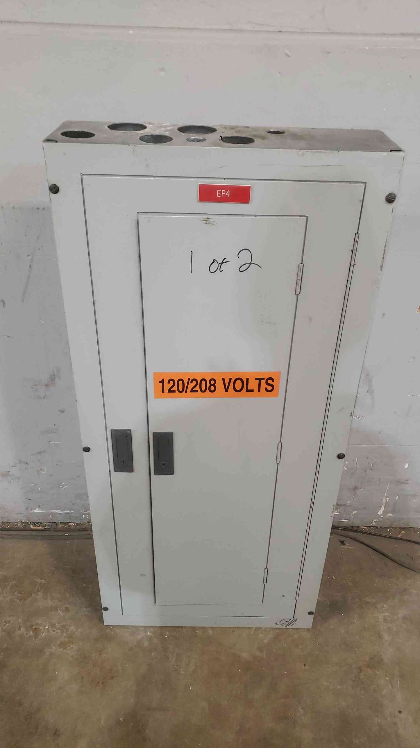 Siemens S1 Panelboard 60A Main 208Y/120V 3PH 4W 42-Cir COPPER BUS Loaded BL Type (SKU: 112387)