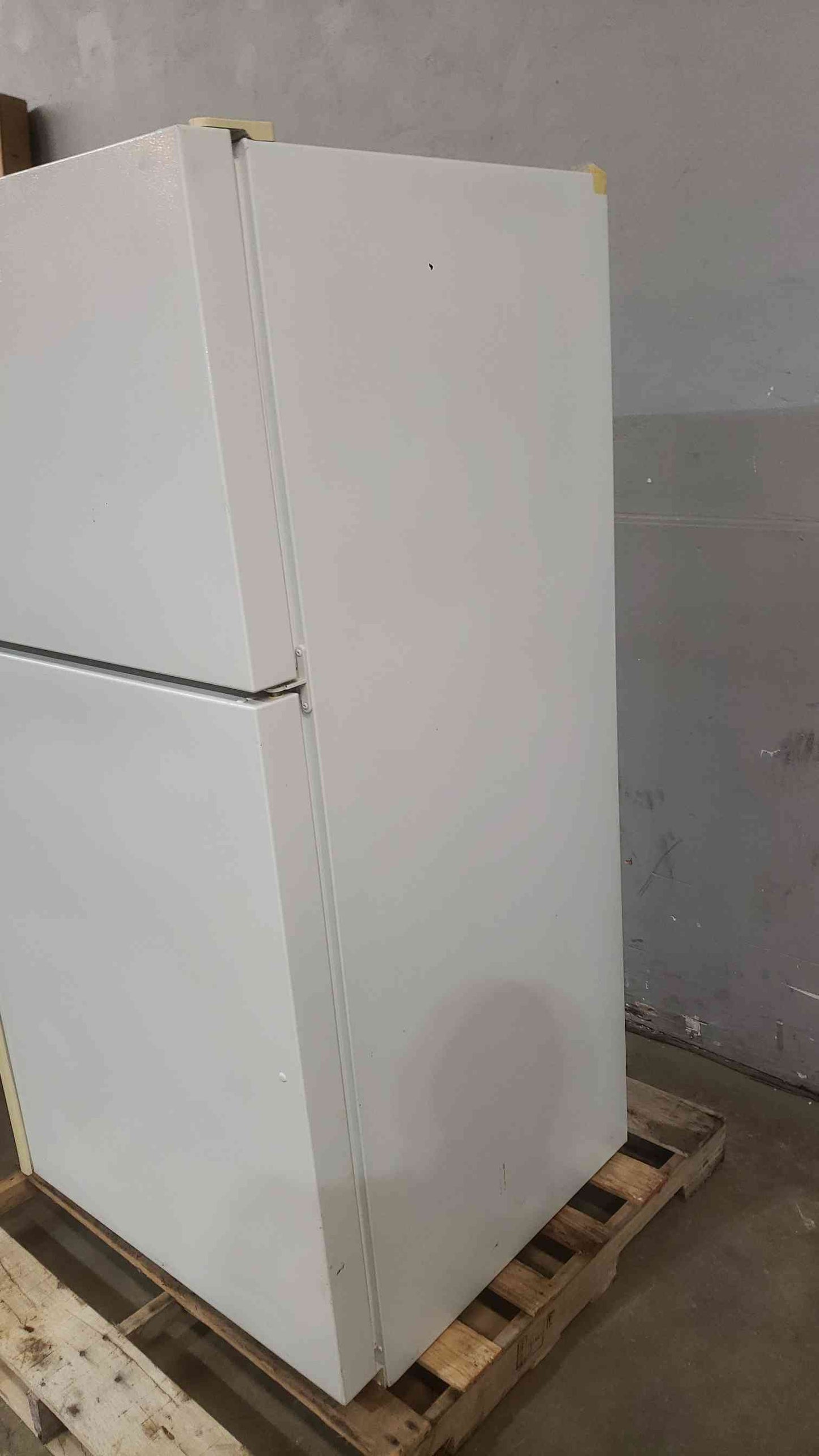 GE 115VAC 7A Household Refrigerator TBX25PABLRWW (SKU: 112428)