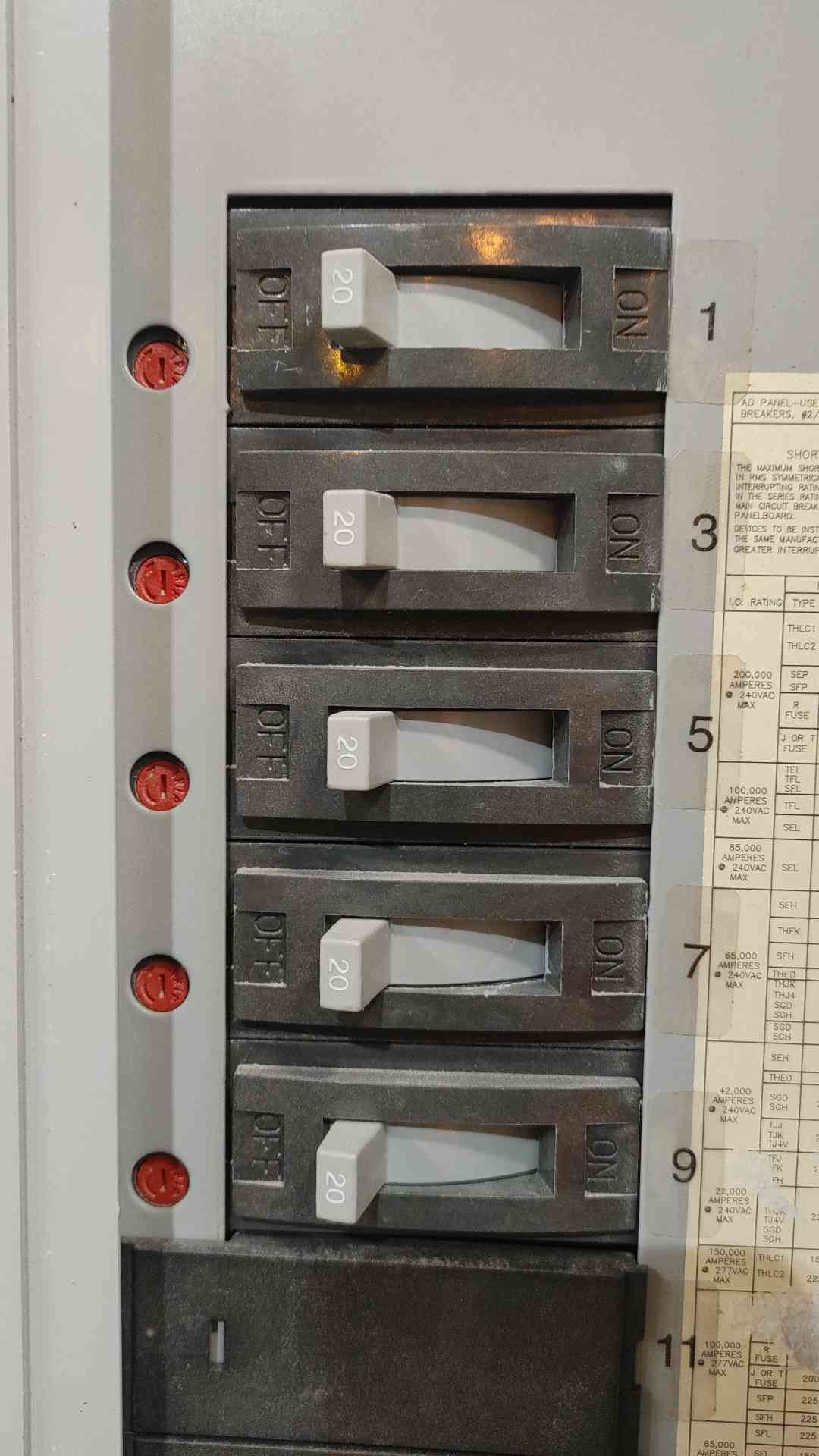 GE A-Series 600A 480/277V 3PH 3W Panelboard AF49S w/ Main (SKU: 112505)