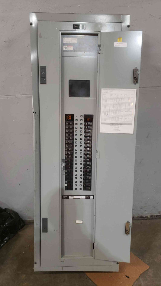 Siemens 400A 3PH 4W Panelboard Loaded w/ 3-Pole 100A & 30+ Branch Breakers(SKU: 112515)