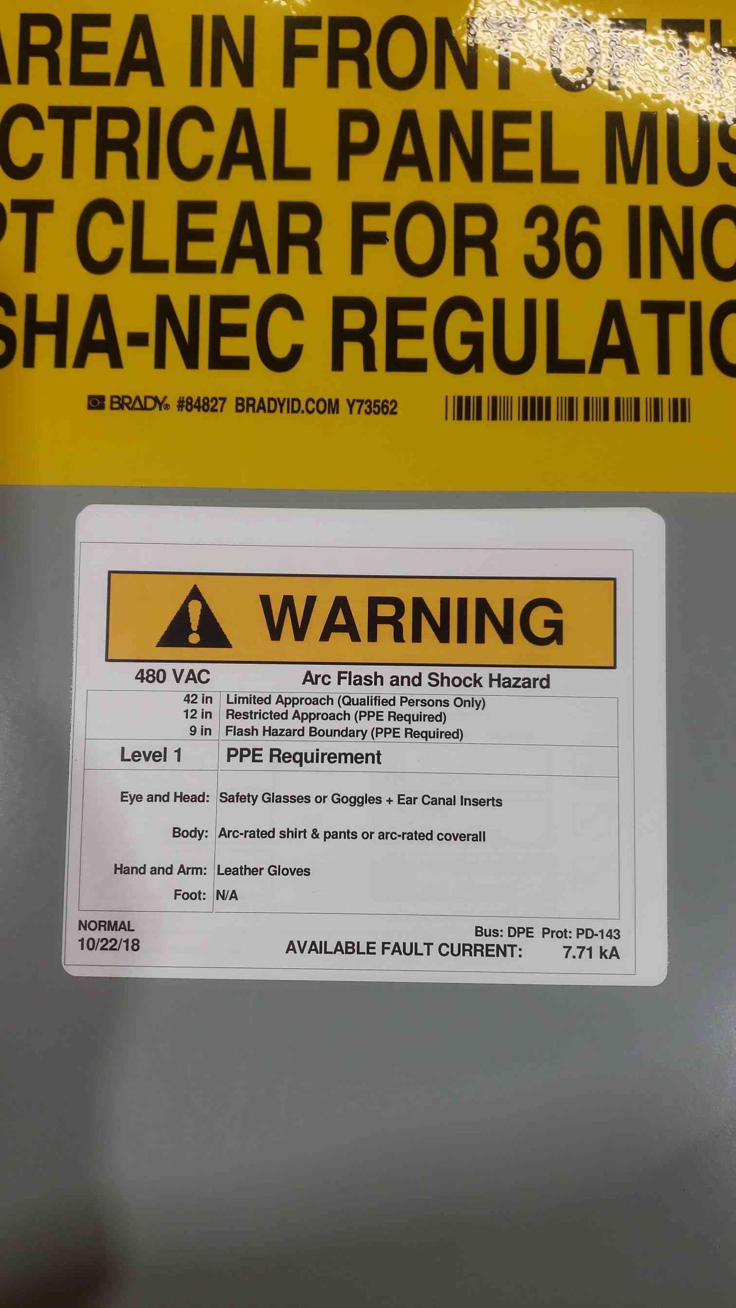 GE 225A 480Y/277 3PH 4W Panelboard 28 Breakers & Main (SKU: 112629)