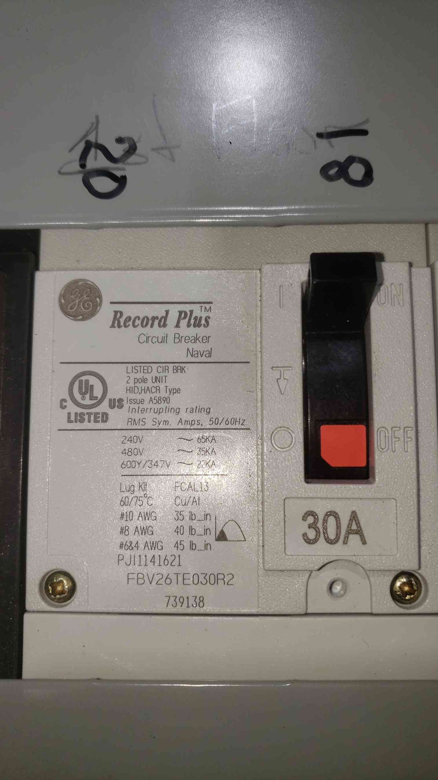 GE 225A 480Y/277 3PH 4W Panelboard 28 Breakers & Main (SKU: 112629)