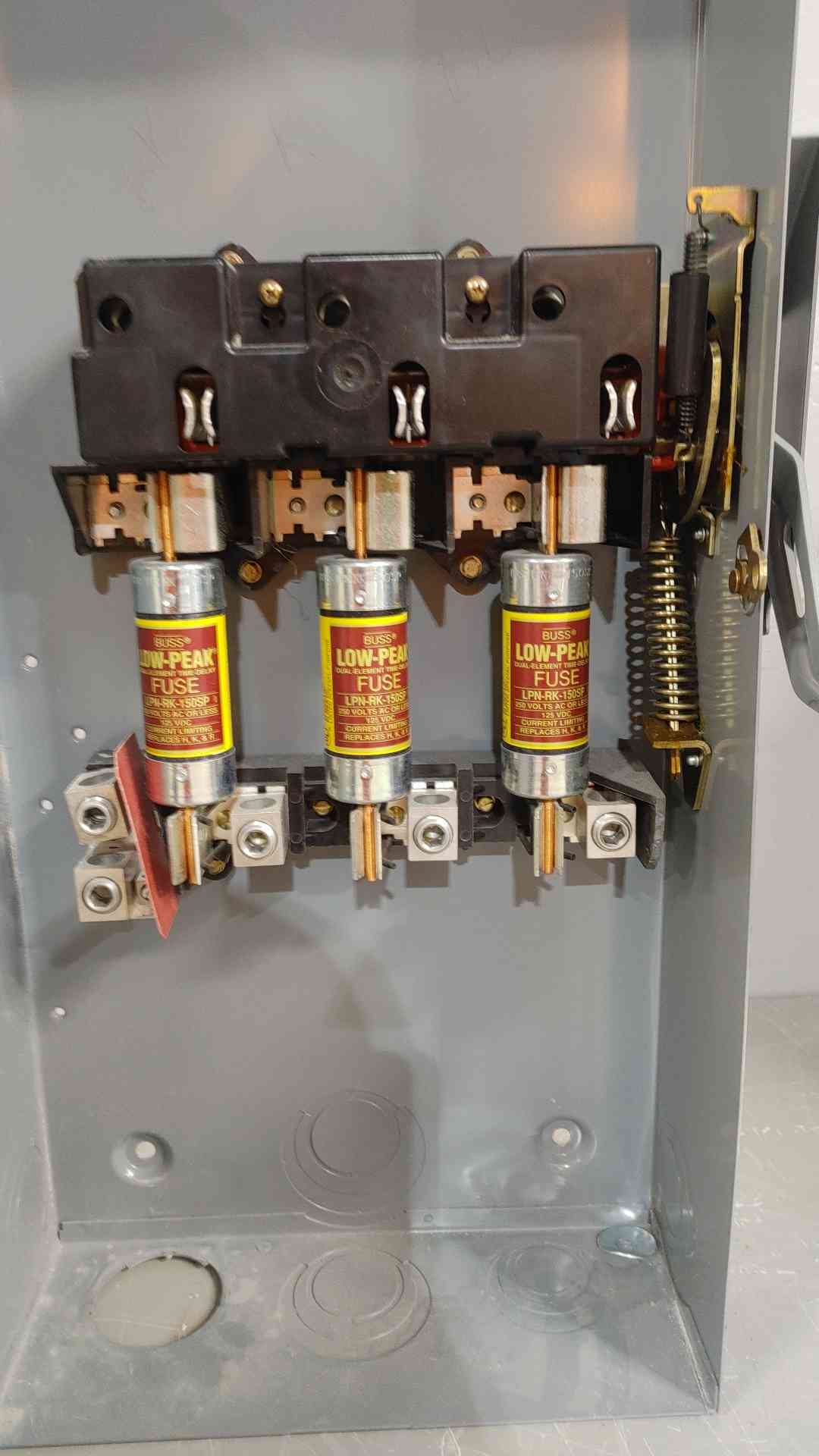 Square D 200A 240V General Duty Safety Switch D324N(SKU: 112681)