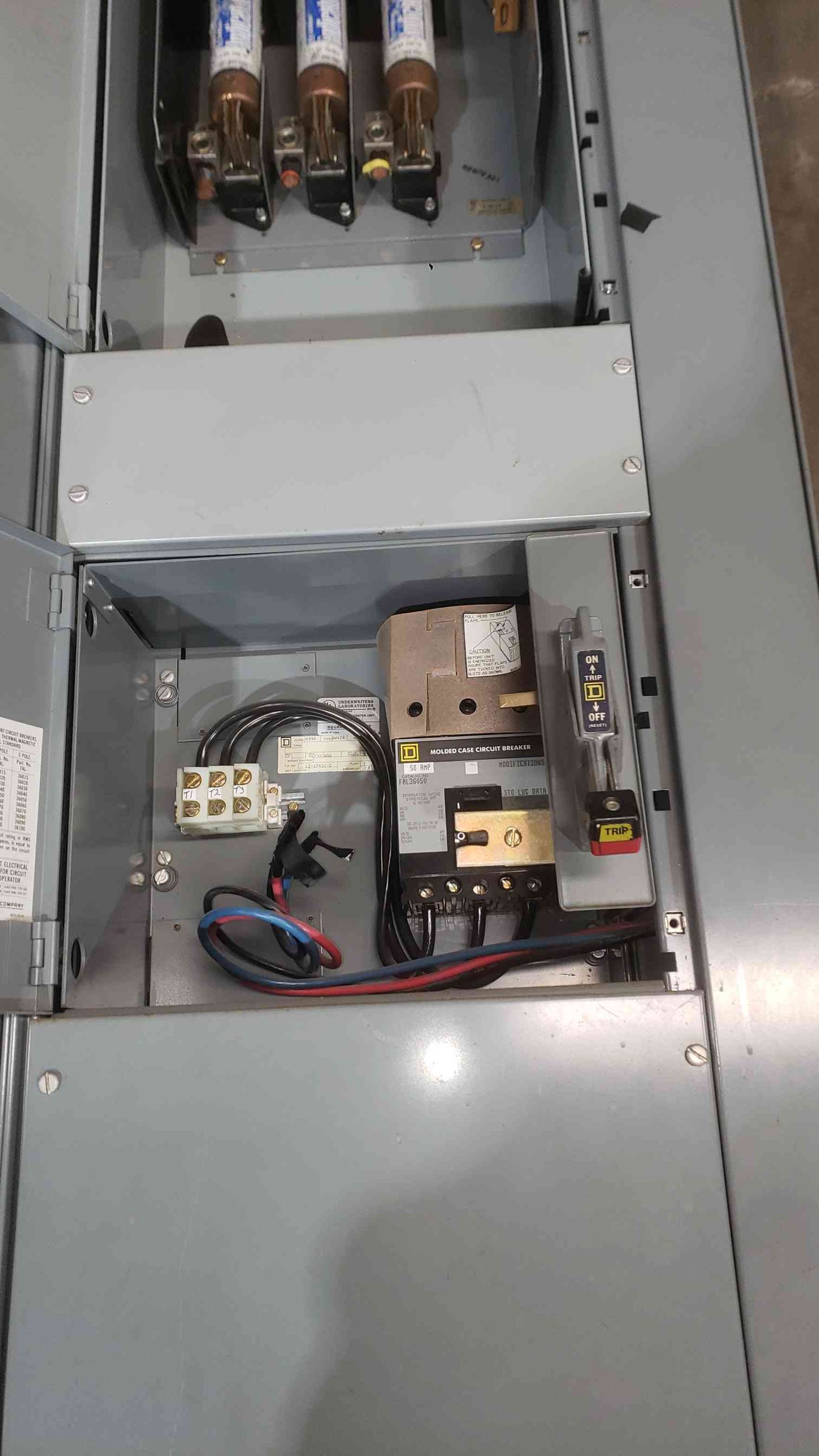 Square D 3 Section 600VAC Model 4 Control Center 300A/600A (SKU: 112593)