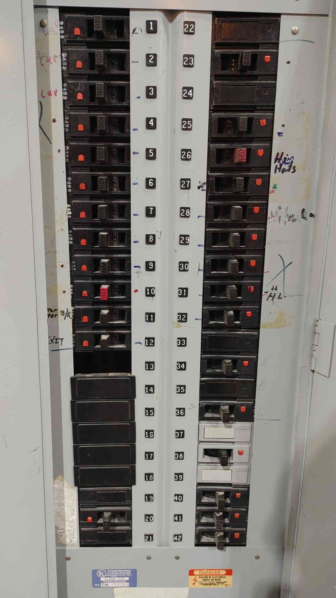 Siemens I-T-E CDP-7 Panelboard 225A 480Y/277V 3PH 4W 42-Circuit Distribution Panel (SKU: 112817)