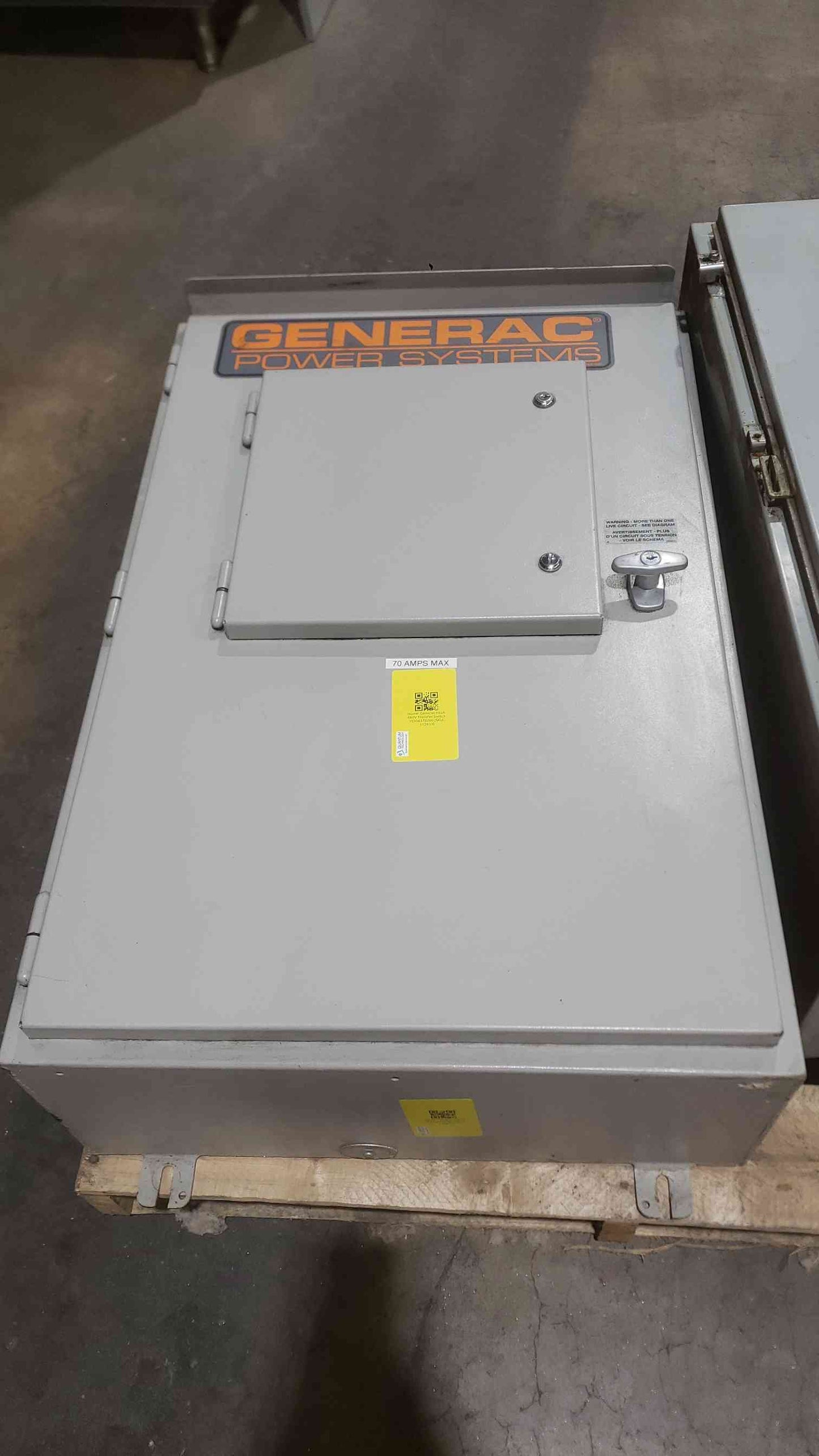 Generac GTS Series 100 Amp 3-Phase Automatic Transfer Switch 120/208V GTS010W-3G2LDNCY (SKU: 112833)