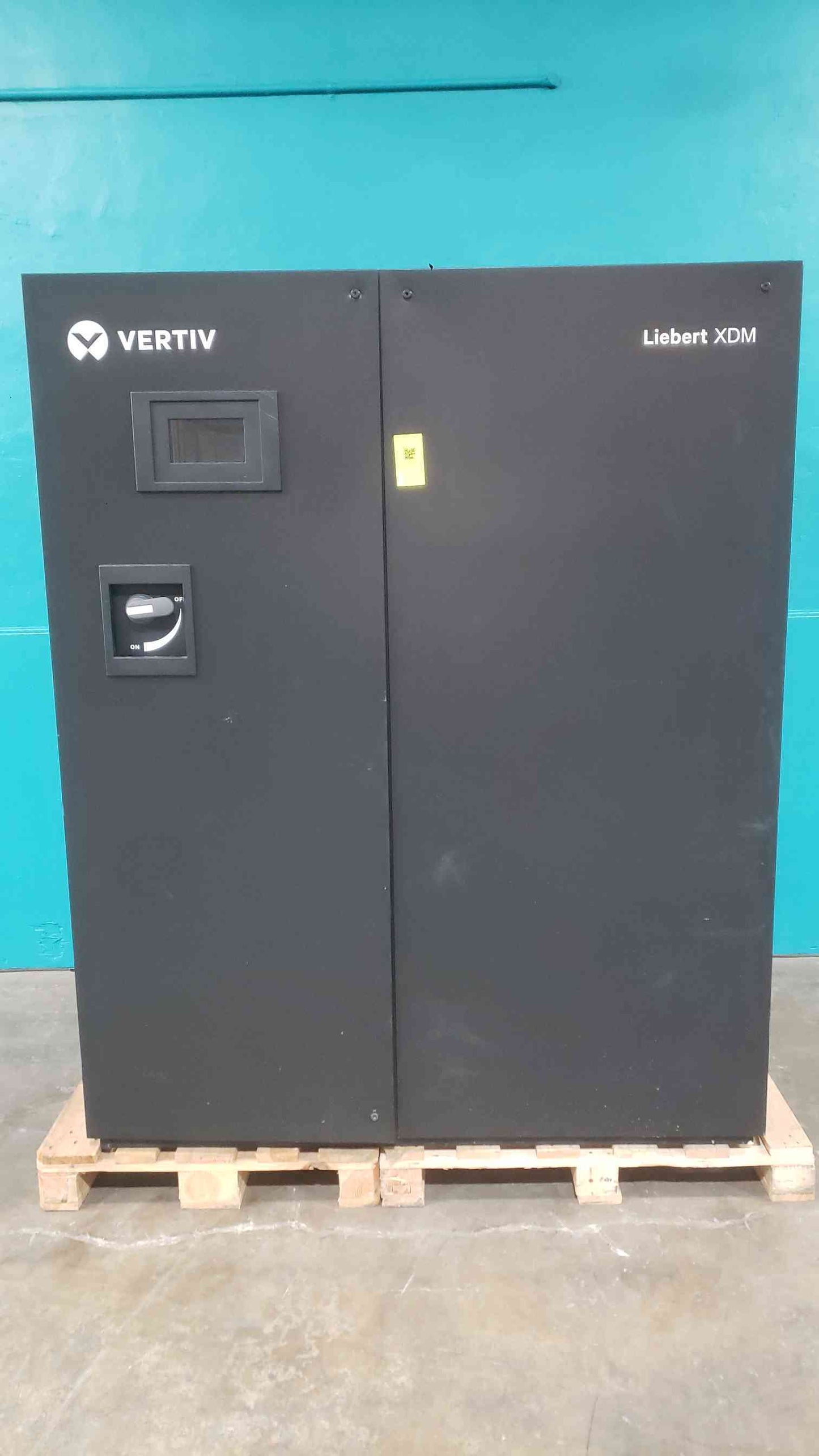 Vertiv Liebert XDM200 Split Indoor Chiller Cooling Module | 460V 3PH | Data Center Precision Cooling (SKU: 112961)