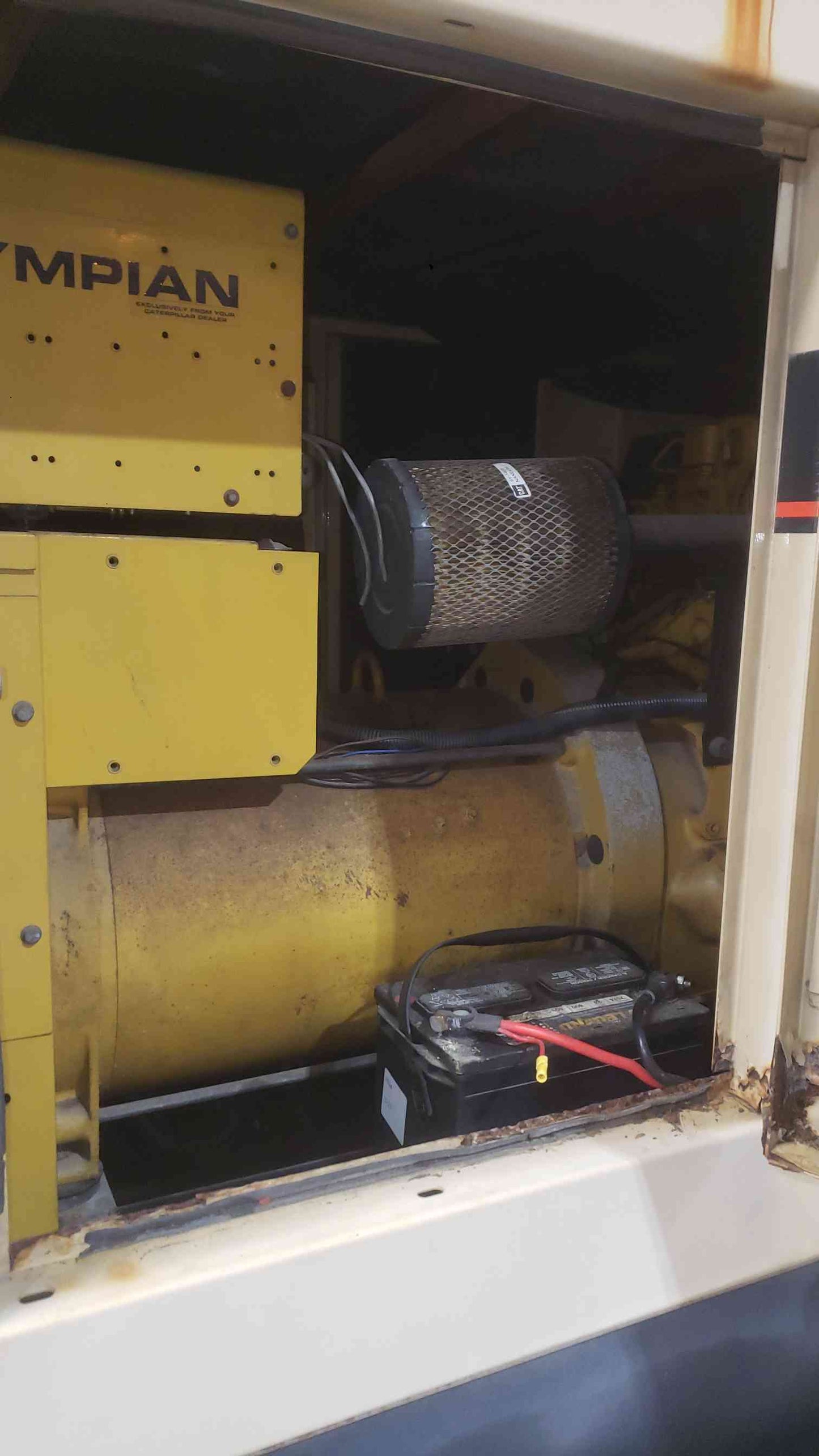 Generac 40 kW Diesel Generator 120/240V Single Phase Enclosed Subbase Tank 1067Hr