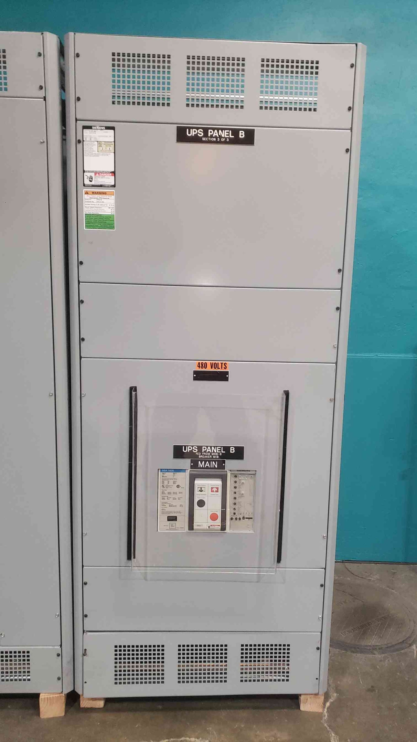 Siemens 1600A Switchboard Lineup | 480Y/277V 3P 4W | 65kA | SBA 1600 Main + (13) Feeder Breakers (SKU: 113172)